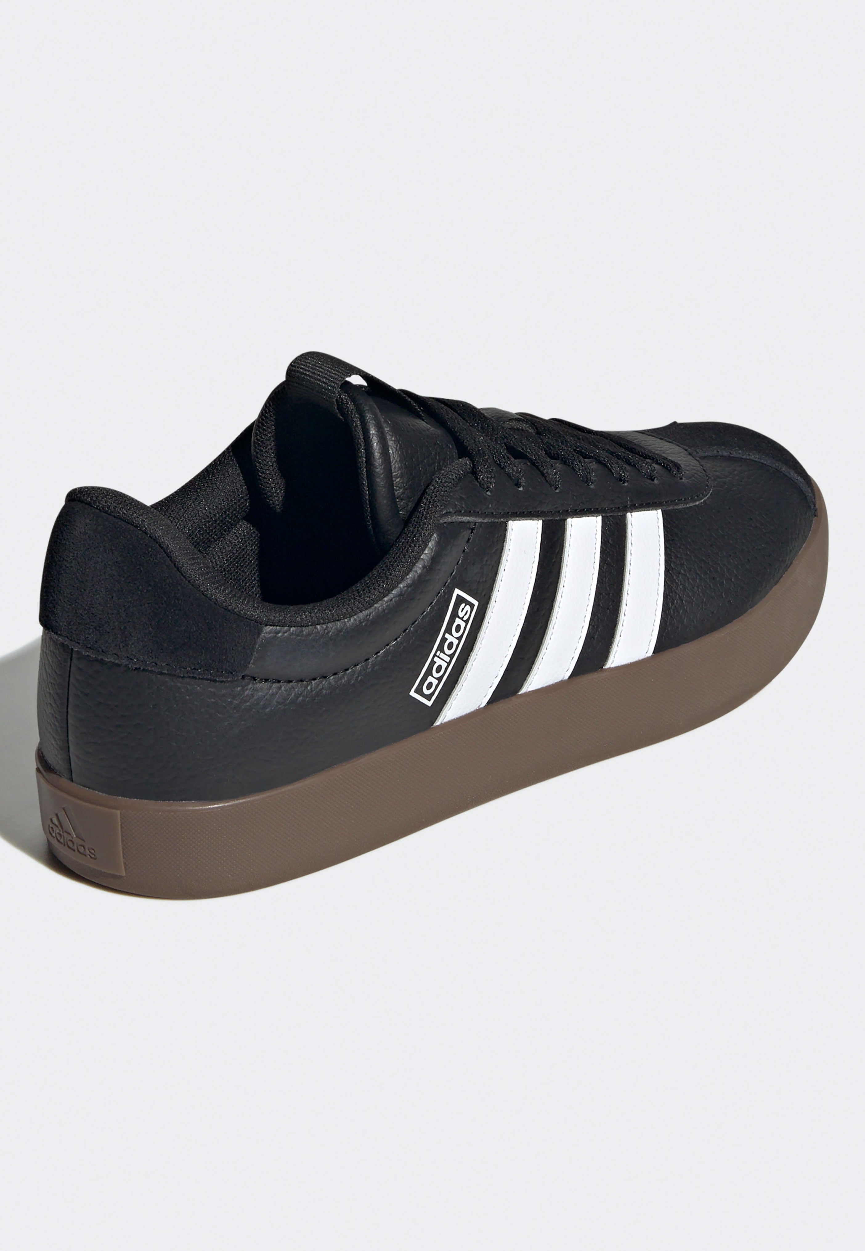 Adidas - Vl Court 3.0 Cblack/Ftwwht/Gum5 - Girl Shoes | Women-Image