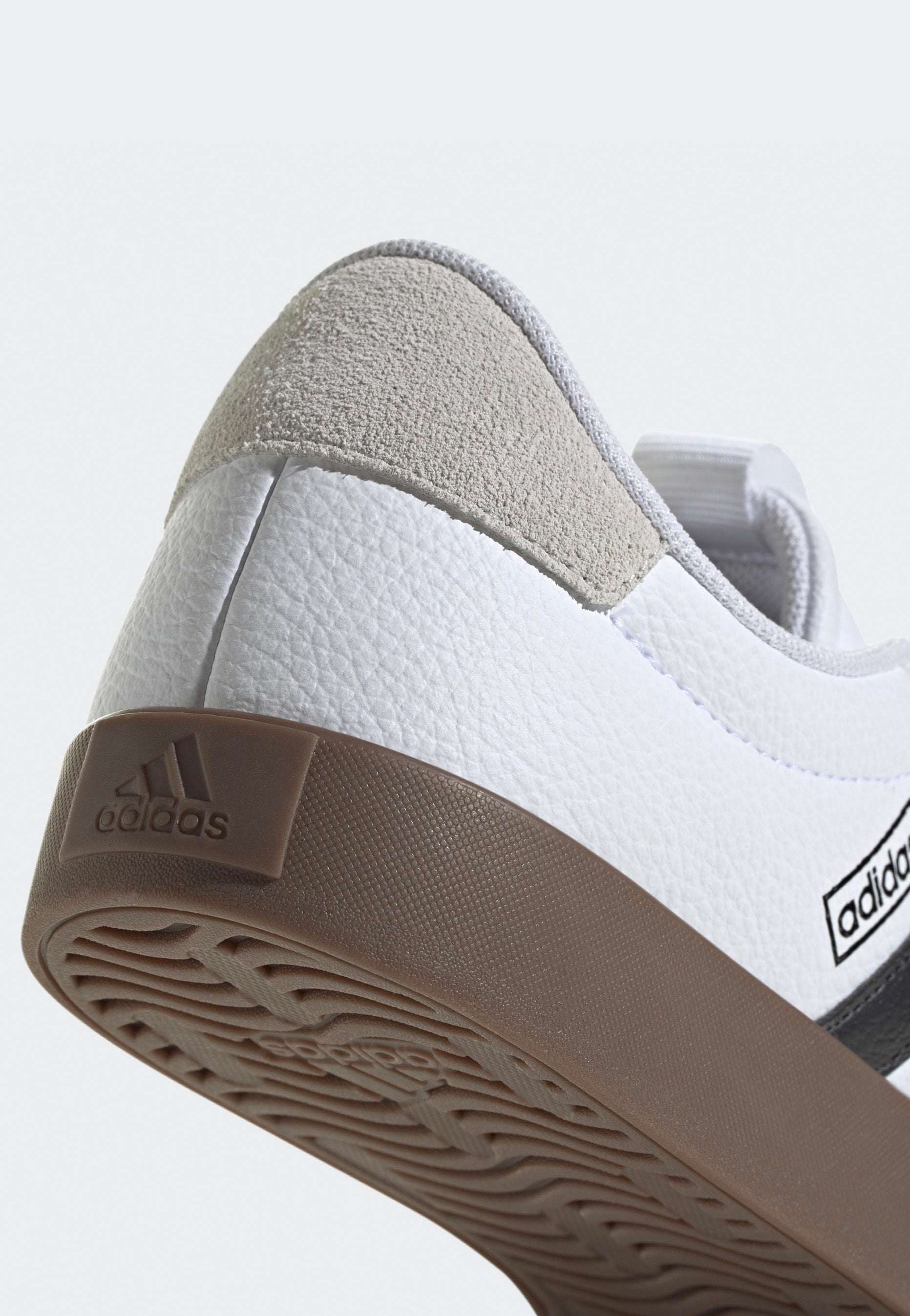 Adidas - Vl Court 3.0 Ftwwht/Cblack/Greone - Girl Shoes | Women-Image