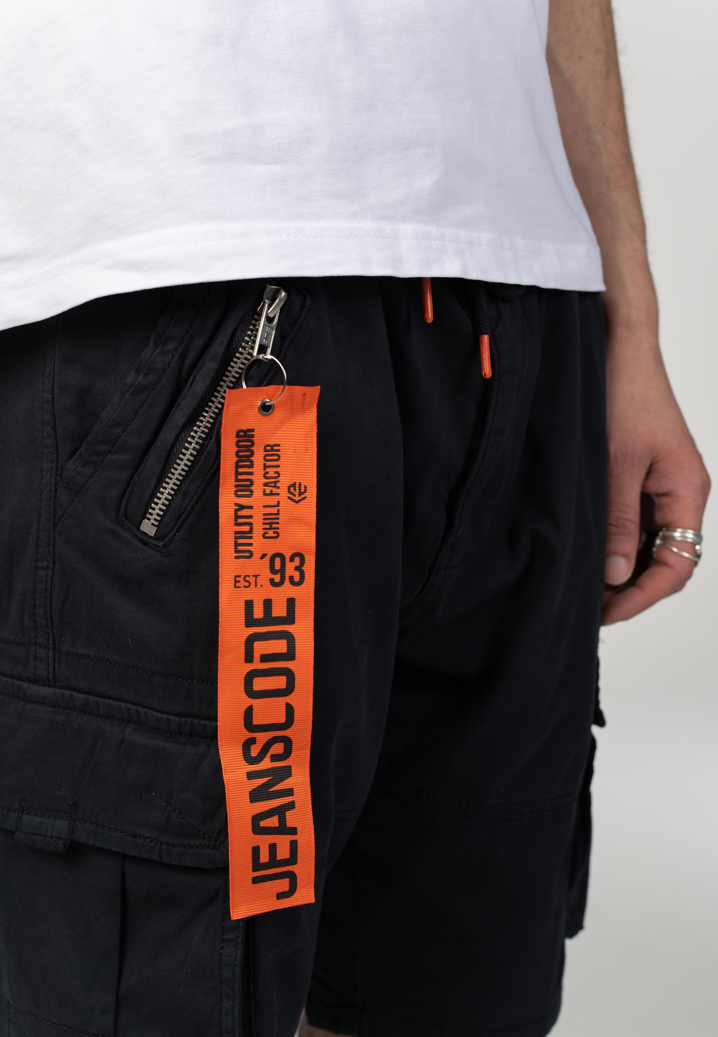 Indicode - Pearl Black - Shorts | Men-Image