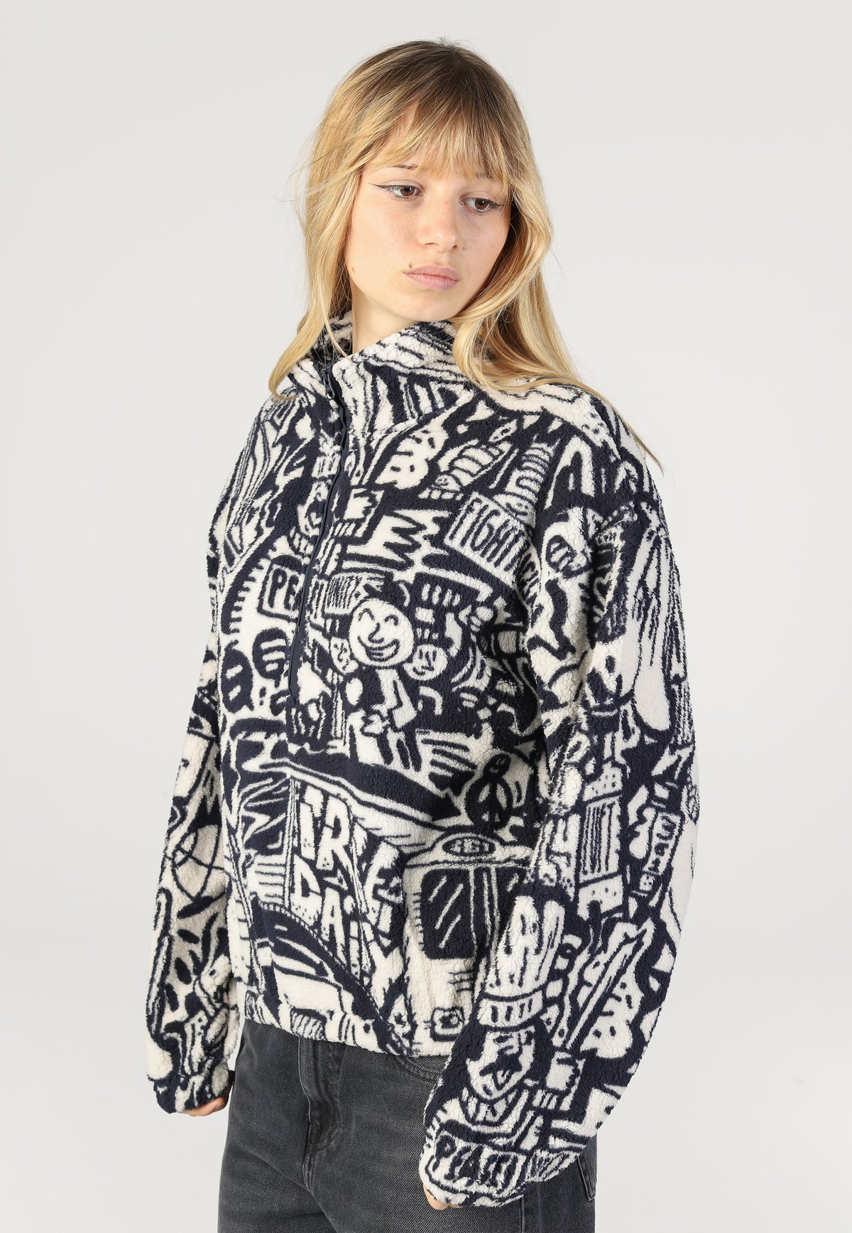 Iriedaily Arkta Teddy Navy White Sweater | Women-Image