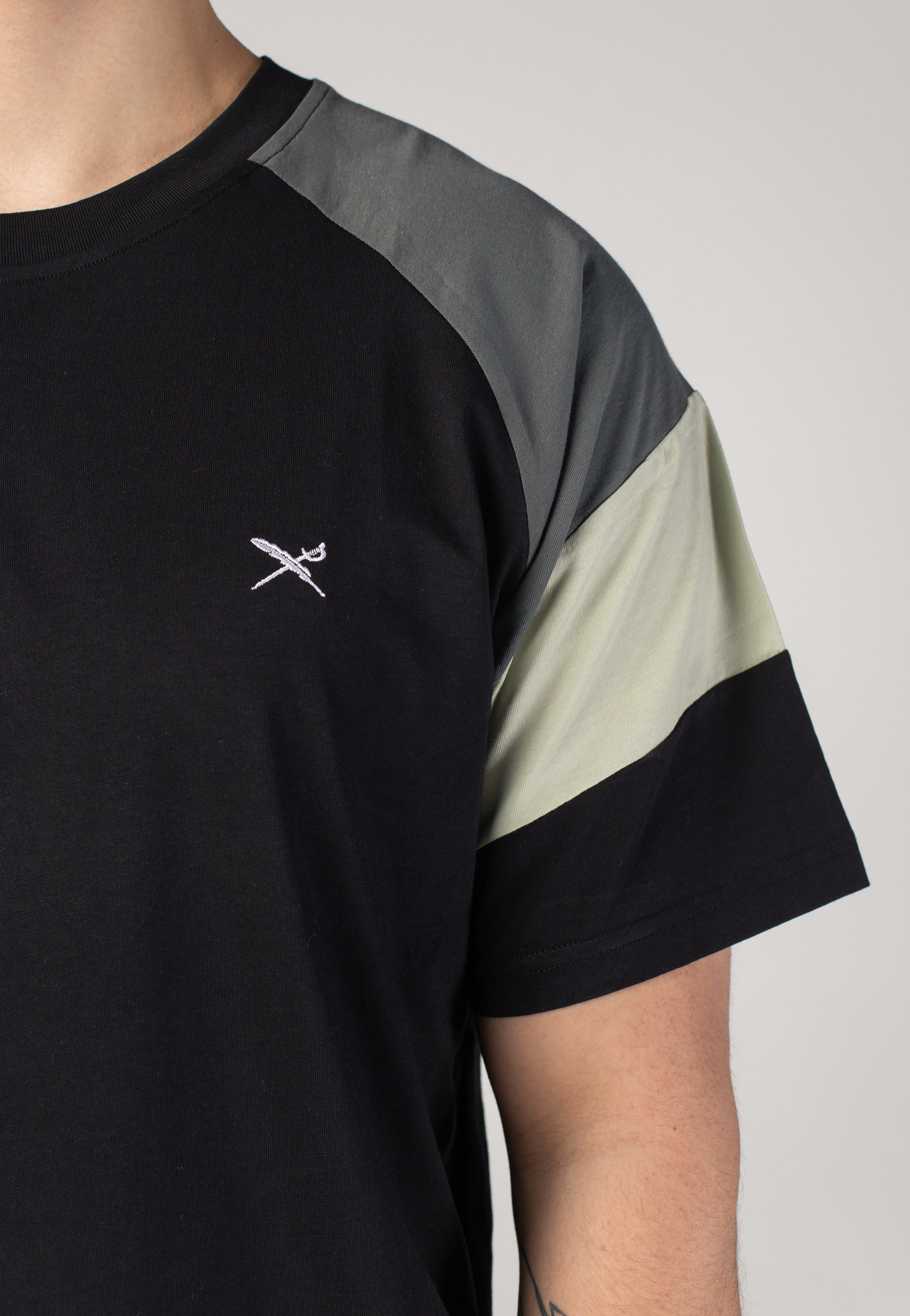 Iriedaily - Flowing Black - T-Shirt | Men-Image