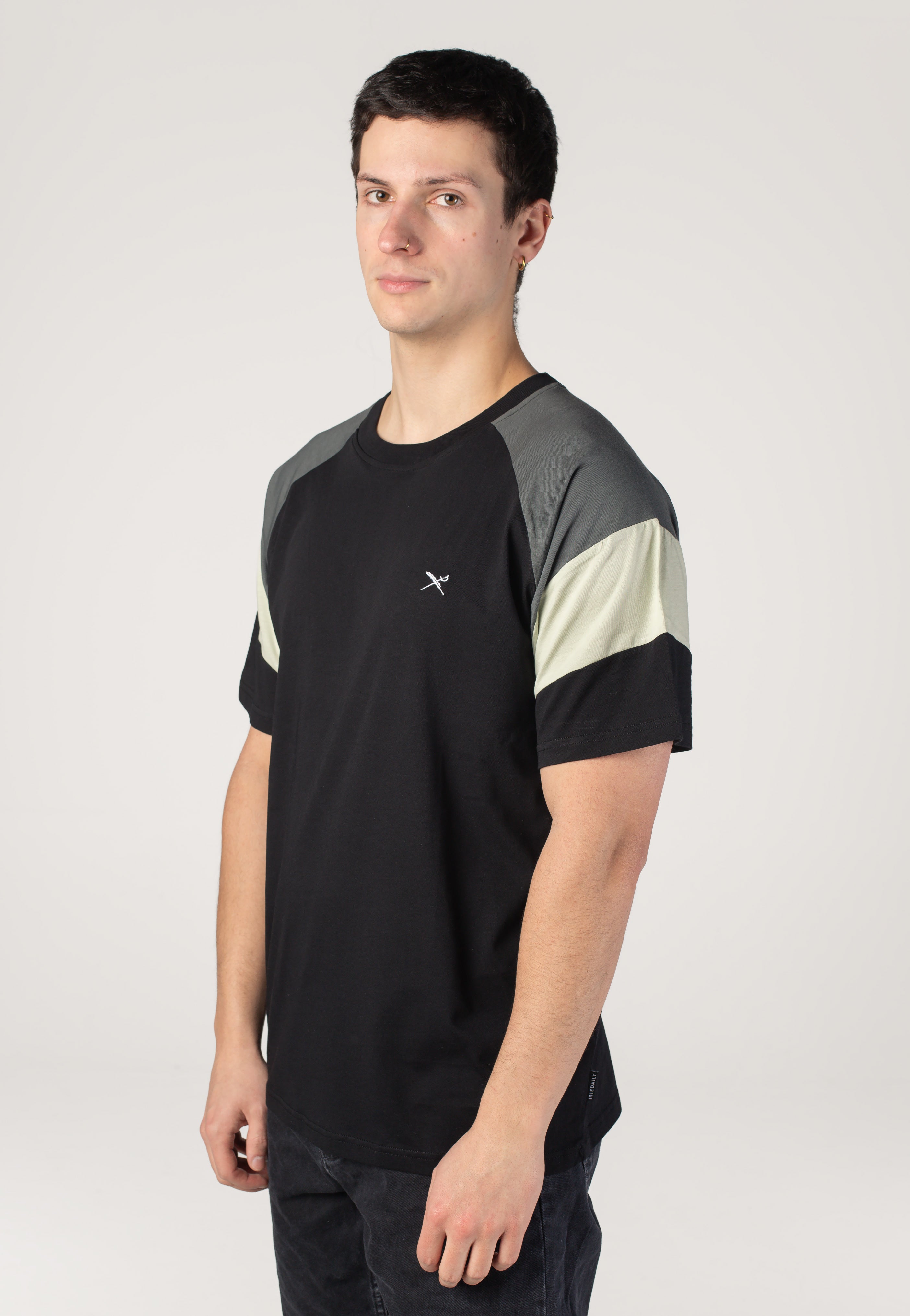 Iriedaily - Flowing Black - T-Shirt | Men-Image