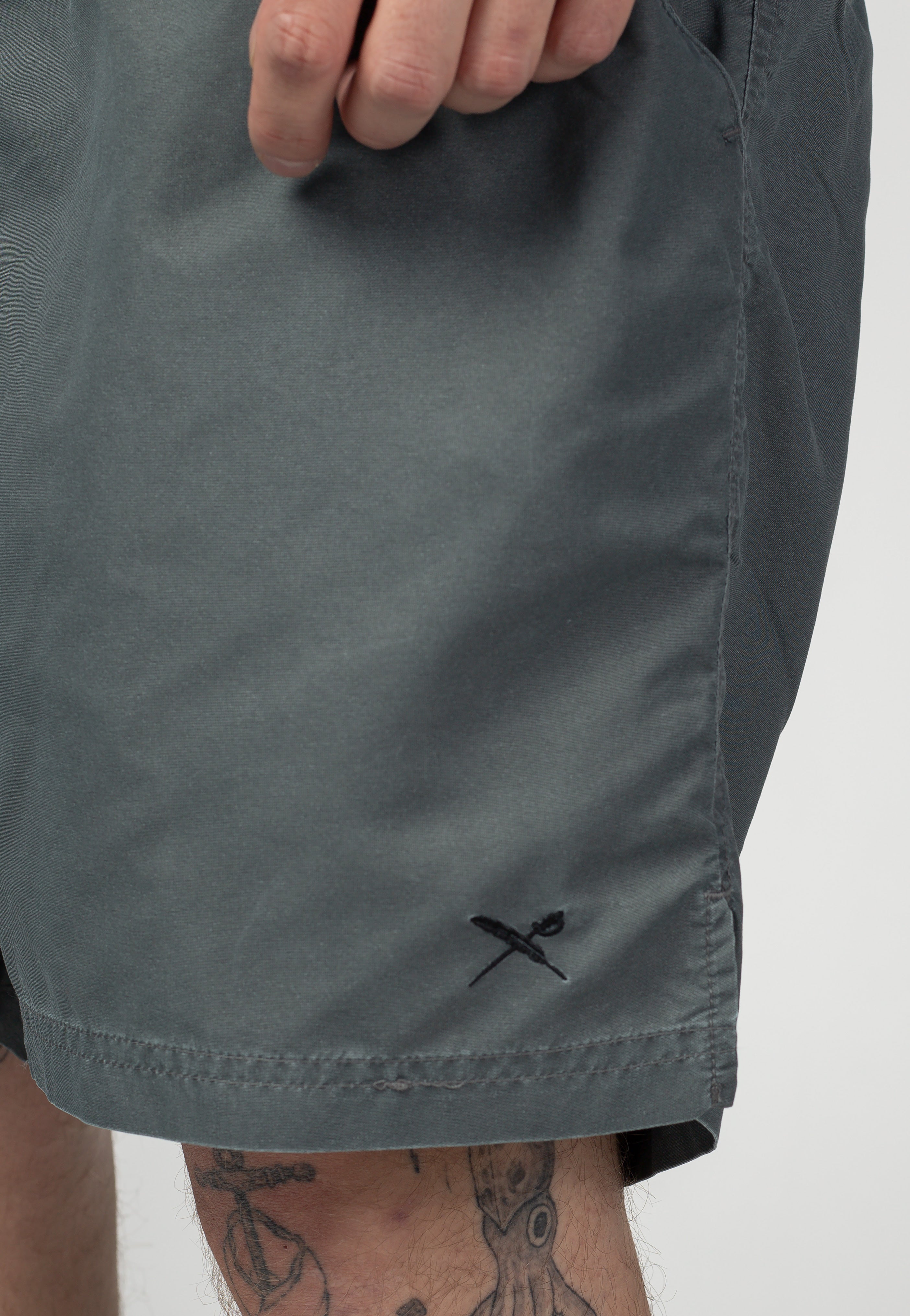 Iriedaily - Ghostmode Hybrid Dark Jungle - Board Shorts | Men-Image