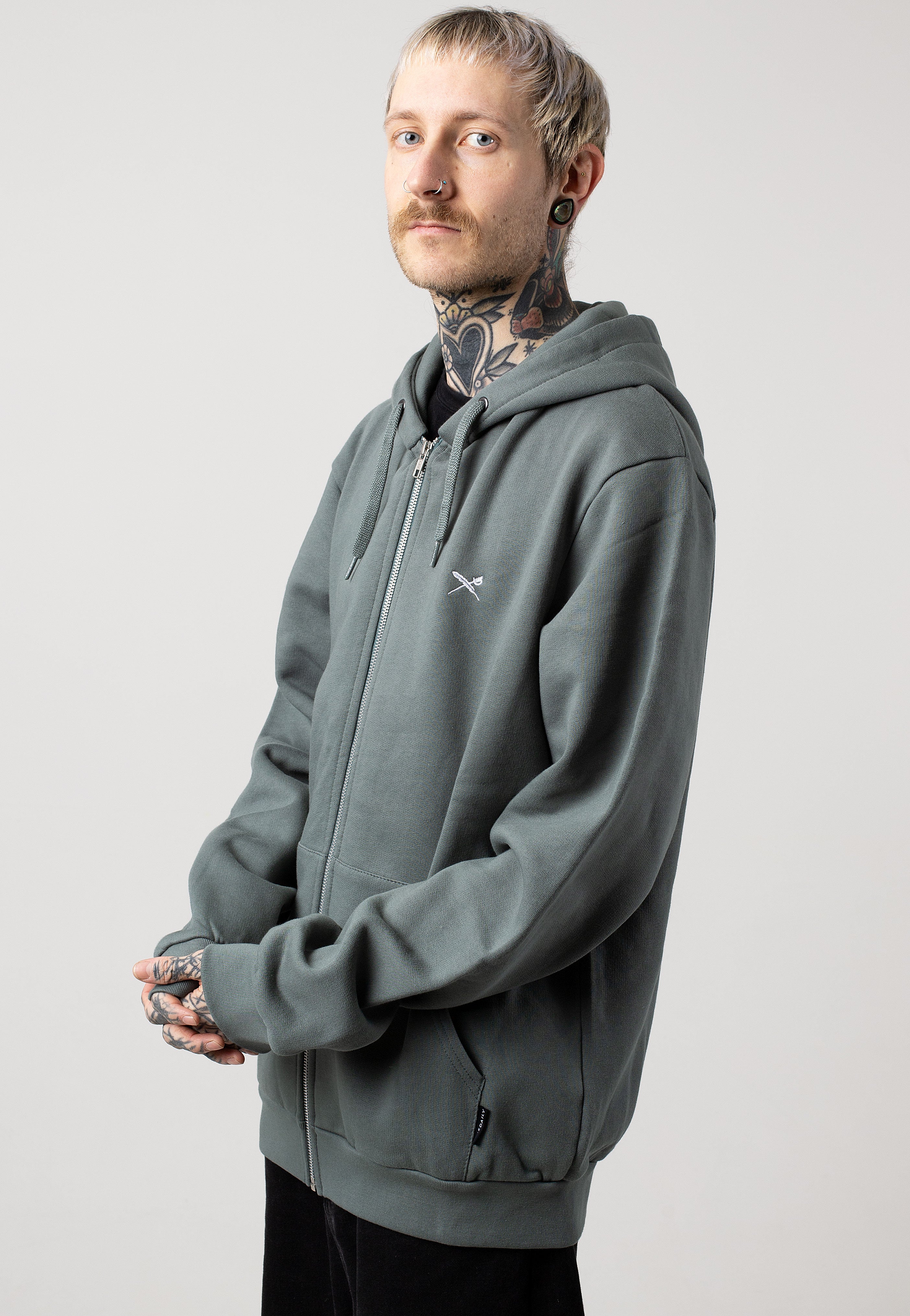 Iriedaily - Mini Flag 2 Jungle Green - Zipper | Men-Image