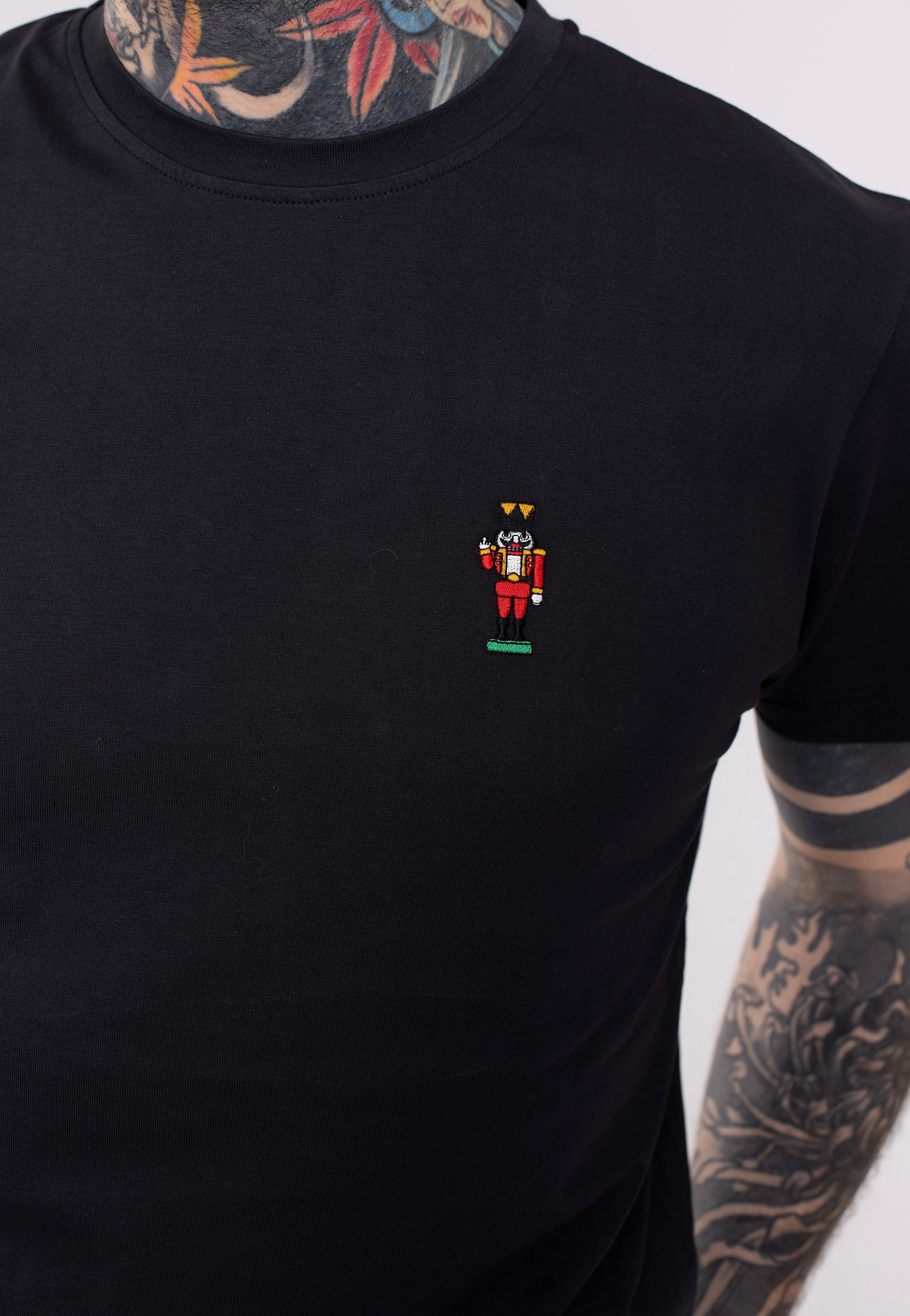 Iriedaily - Nutcrax Embroidered Coal - T-Shirt | Men-Image