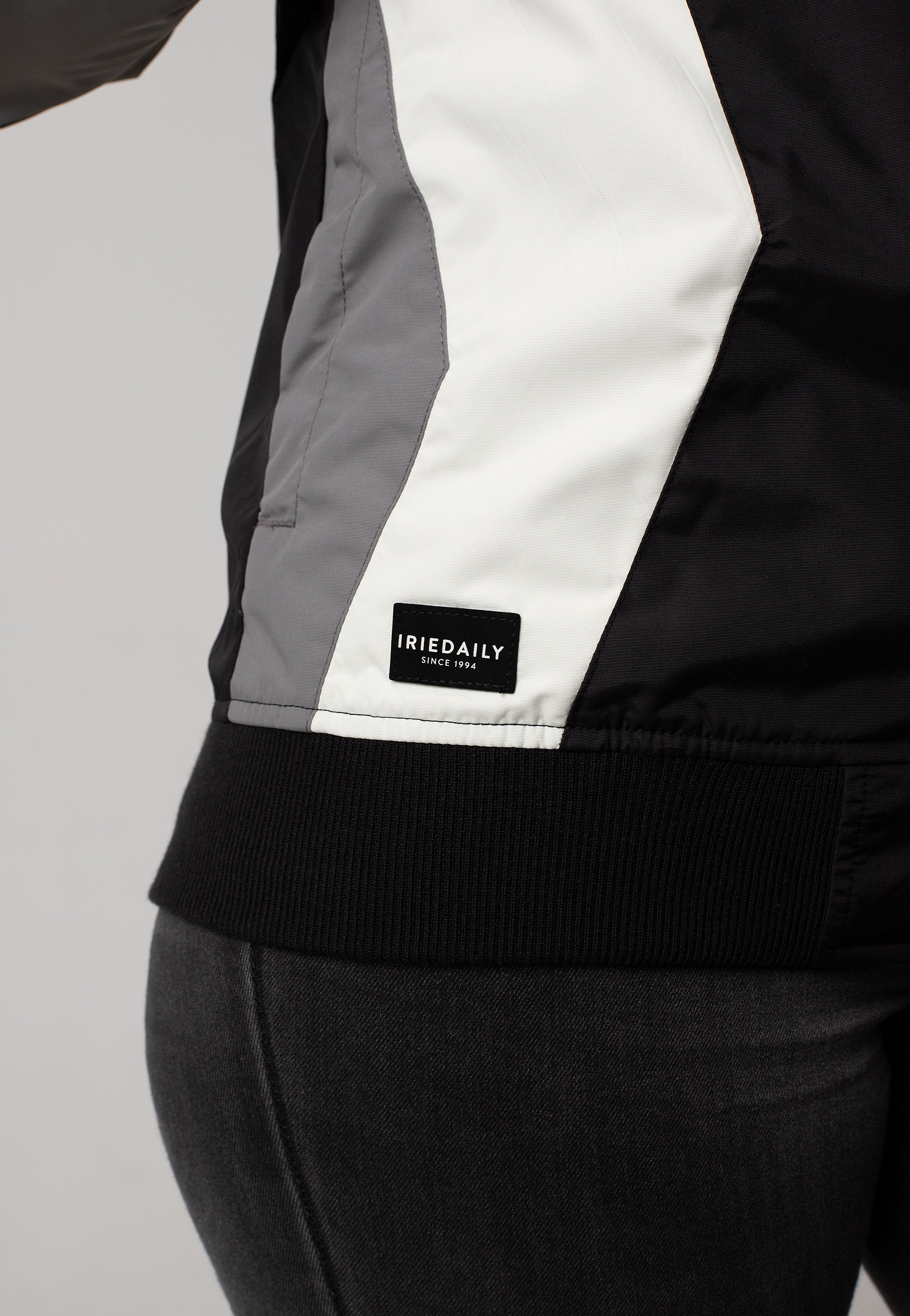 Iriedaily - Puzzled Black White - Jacket | Women-Image