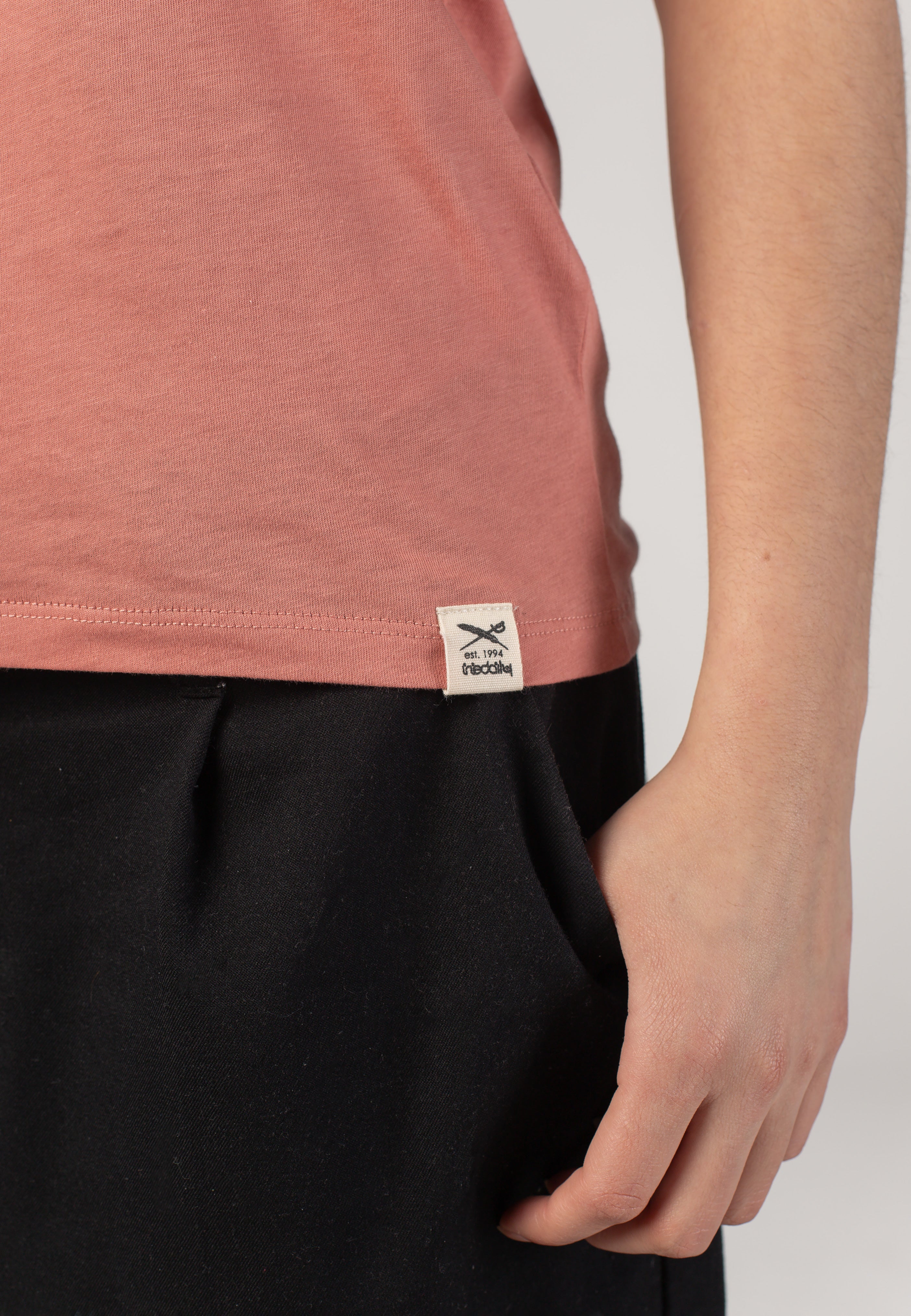 Iriedaily - Yoga Club Mineral Red - T-Shirt | Women-Image