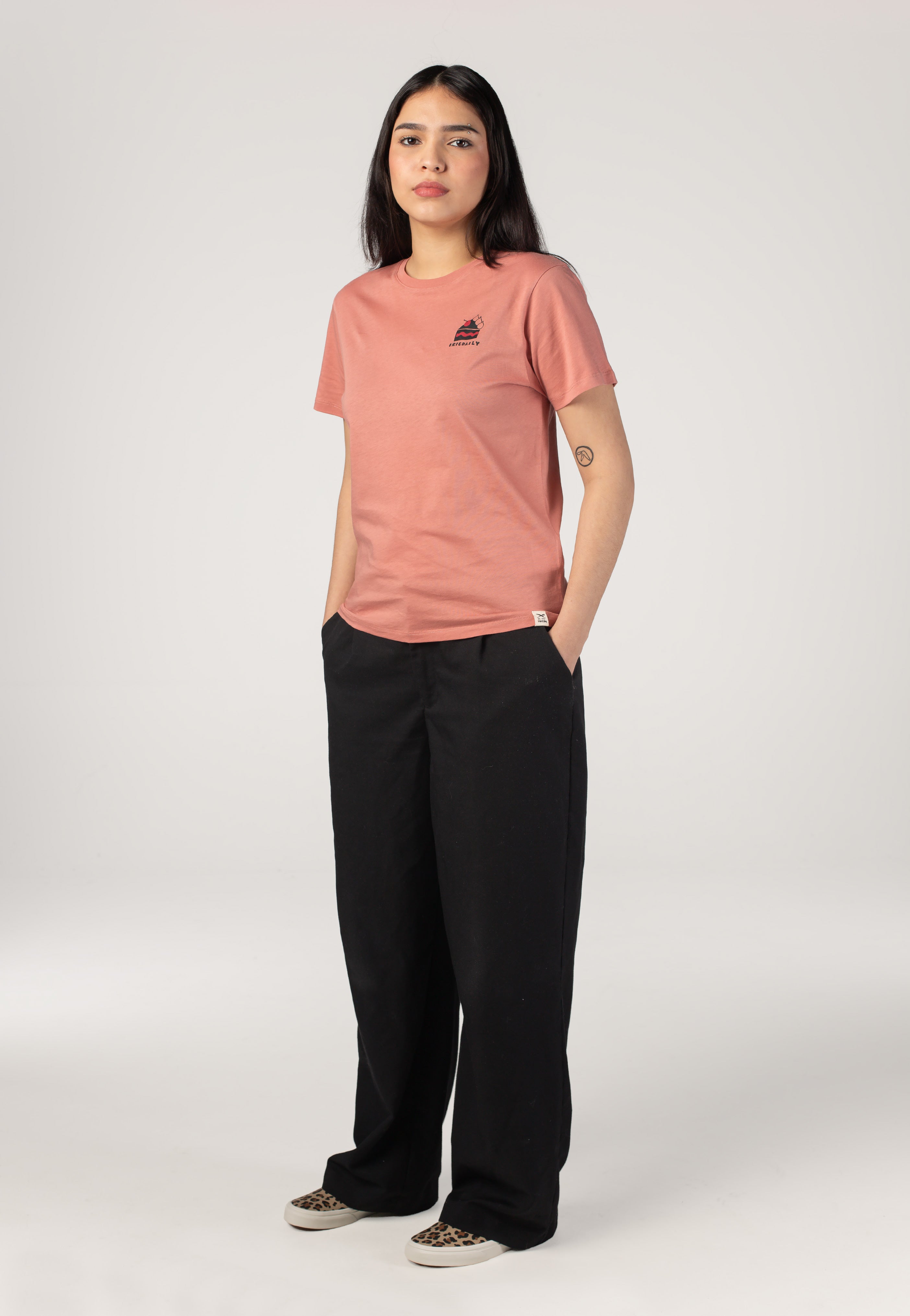 Iriedaily - Yoga Club Mineral Red - T-Shirt | Women-Image