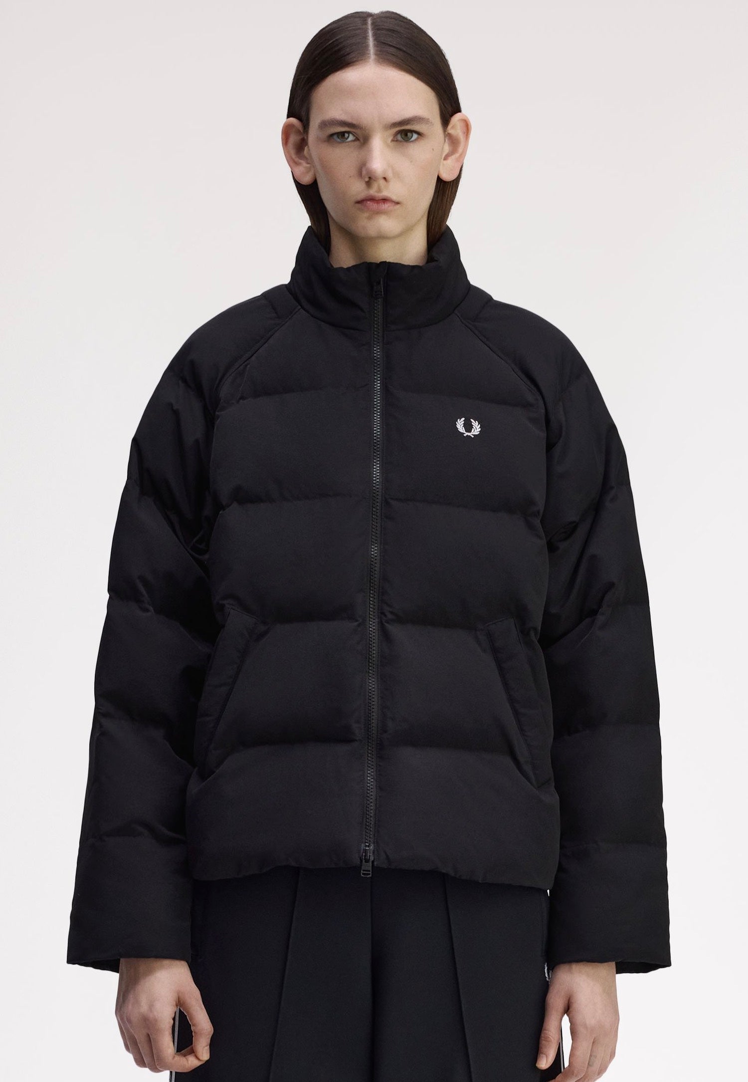 Fred Perry - Raglan Sleeve Padded Black - Jacket | Women-Image