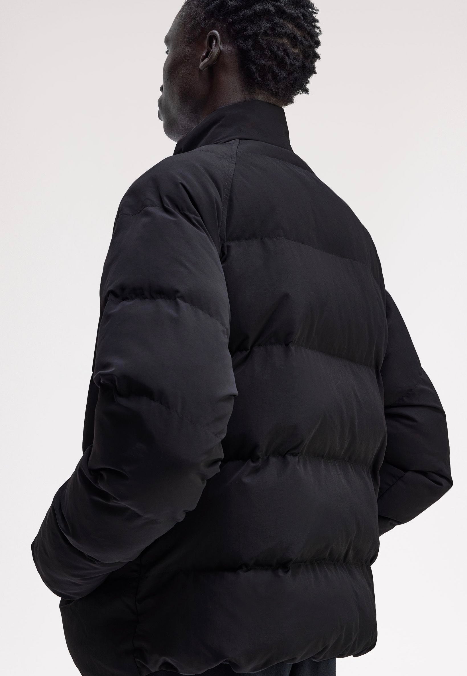 Fred Perry - Raglan Sleeve Padded Black - Jacket | Men-Image
