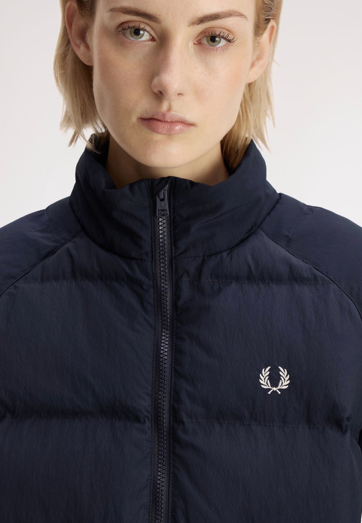 Fred Perry Raglan Sleeve Padded Navy Bunda | Women-Image