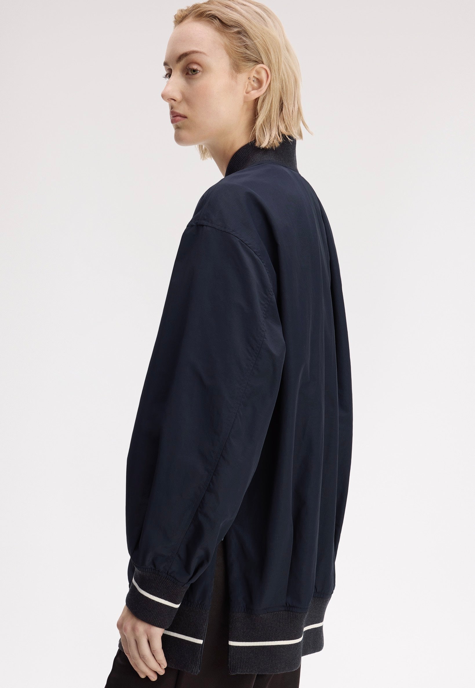 Fred Perry - Longline Tipped Bomber Navy - Jacket | Women-Image