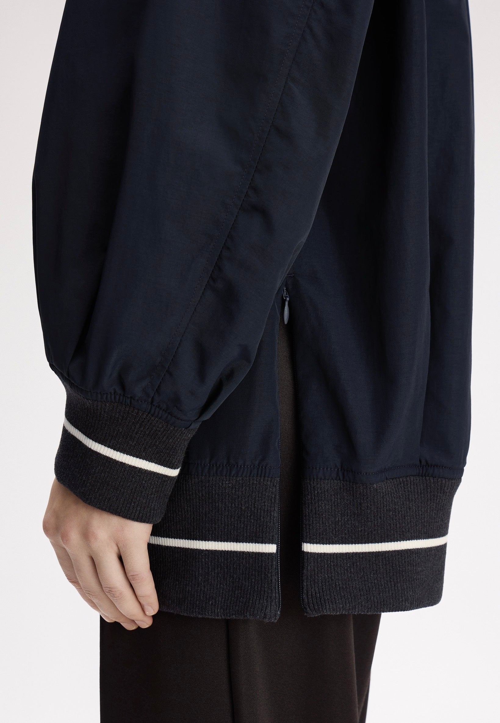 Fred Perry - Longline Tipped Bomber Navy - Jacket | Women-Image