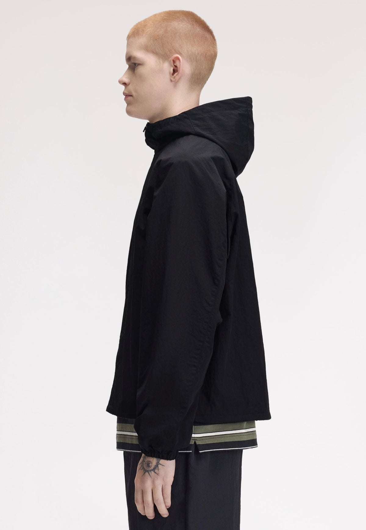 Fred Perry Oversized Hooded Shell Black Bunda | Men-Image