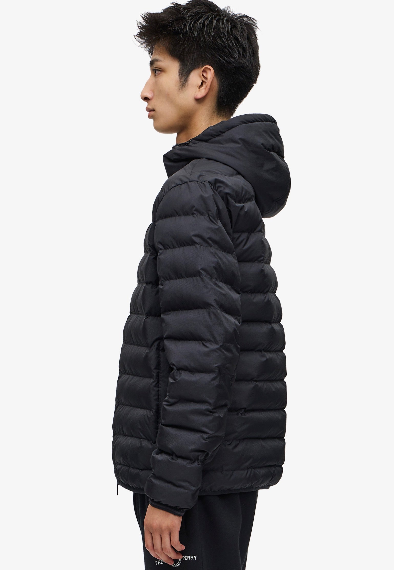 Fred Perry - Hooded Insulated Black - Jacket | Men-Image