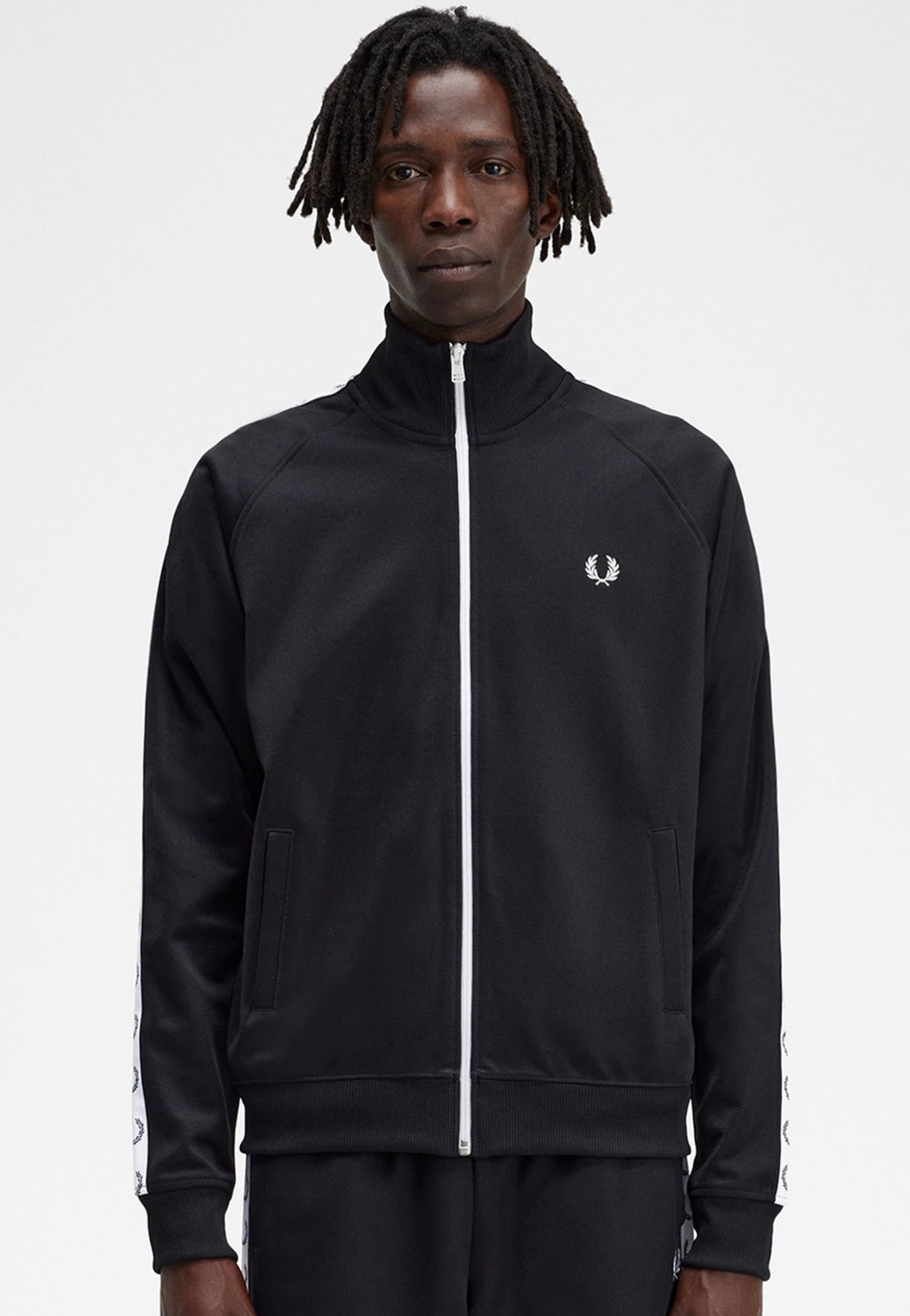 FRED PERRY ジップアップジャケット ブラック Zip Through Jacket(8 90A：BLACK / CHAMPAGNE): | FRED PERRY JAPAN