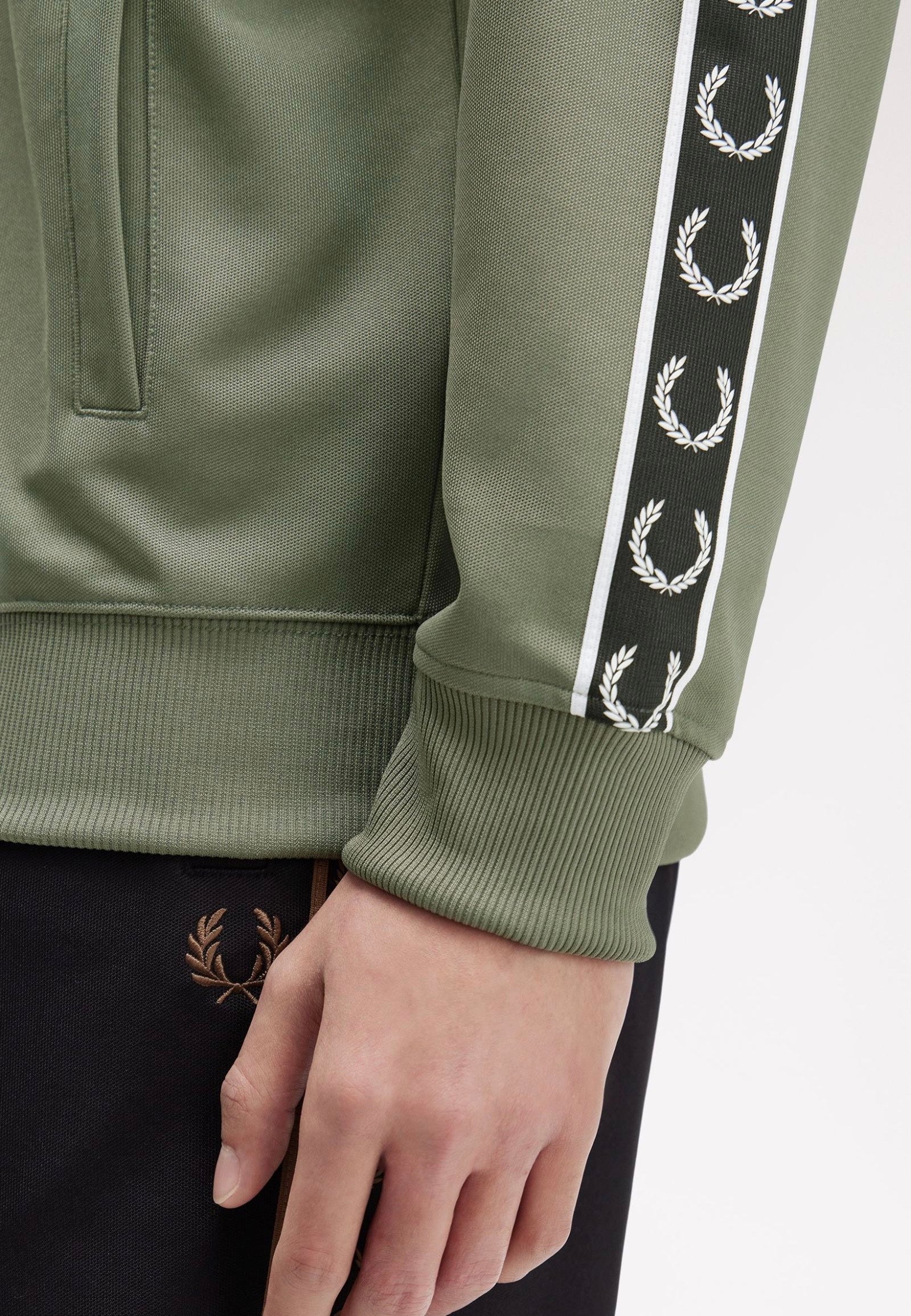 Fred Perry - Taped Track Laurel Wreath Green/Black - Track Jacket | Men-Image