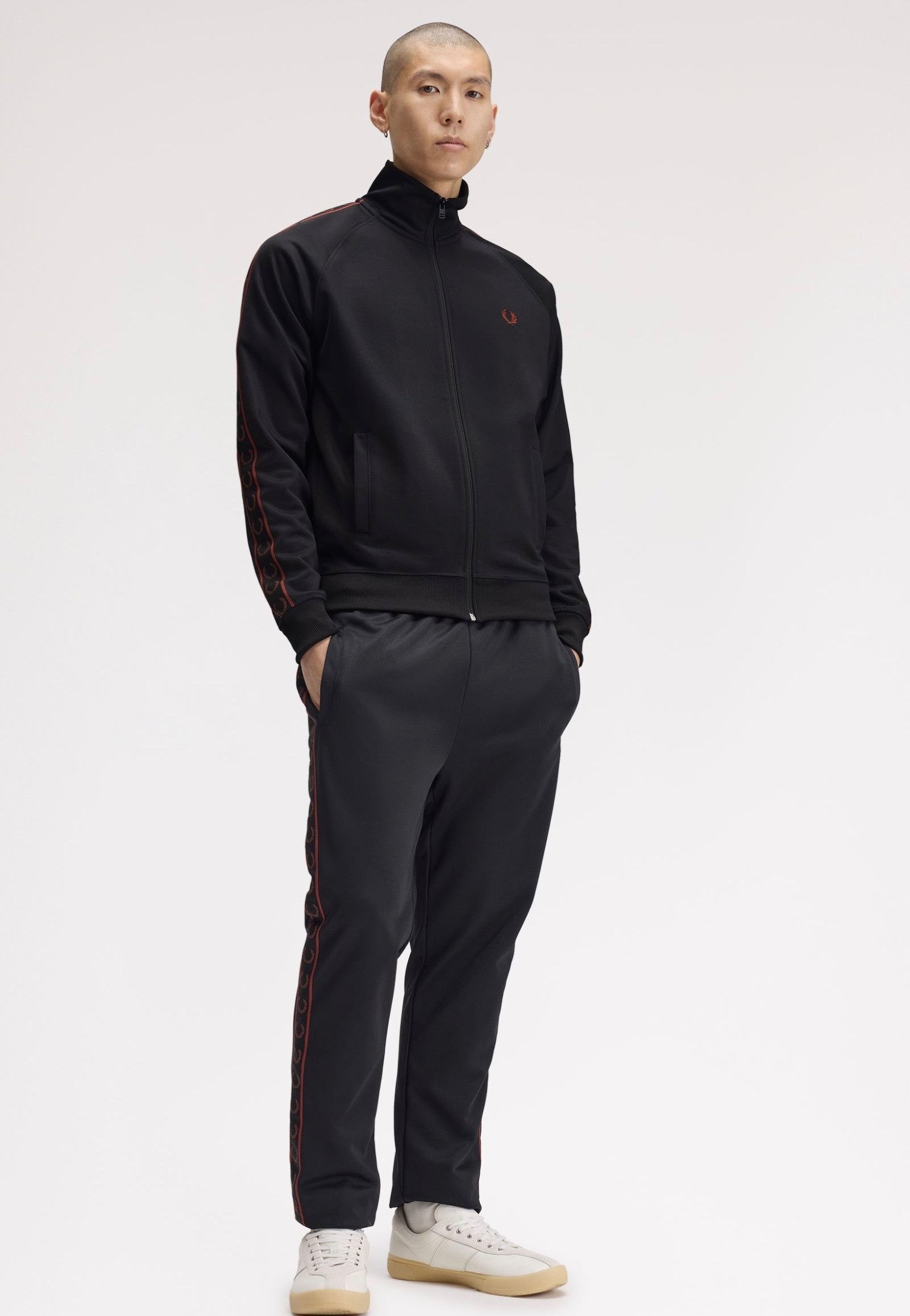 Fred Perry - Contrast Tape Track Black - Track Jacket | Men-Image