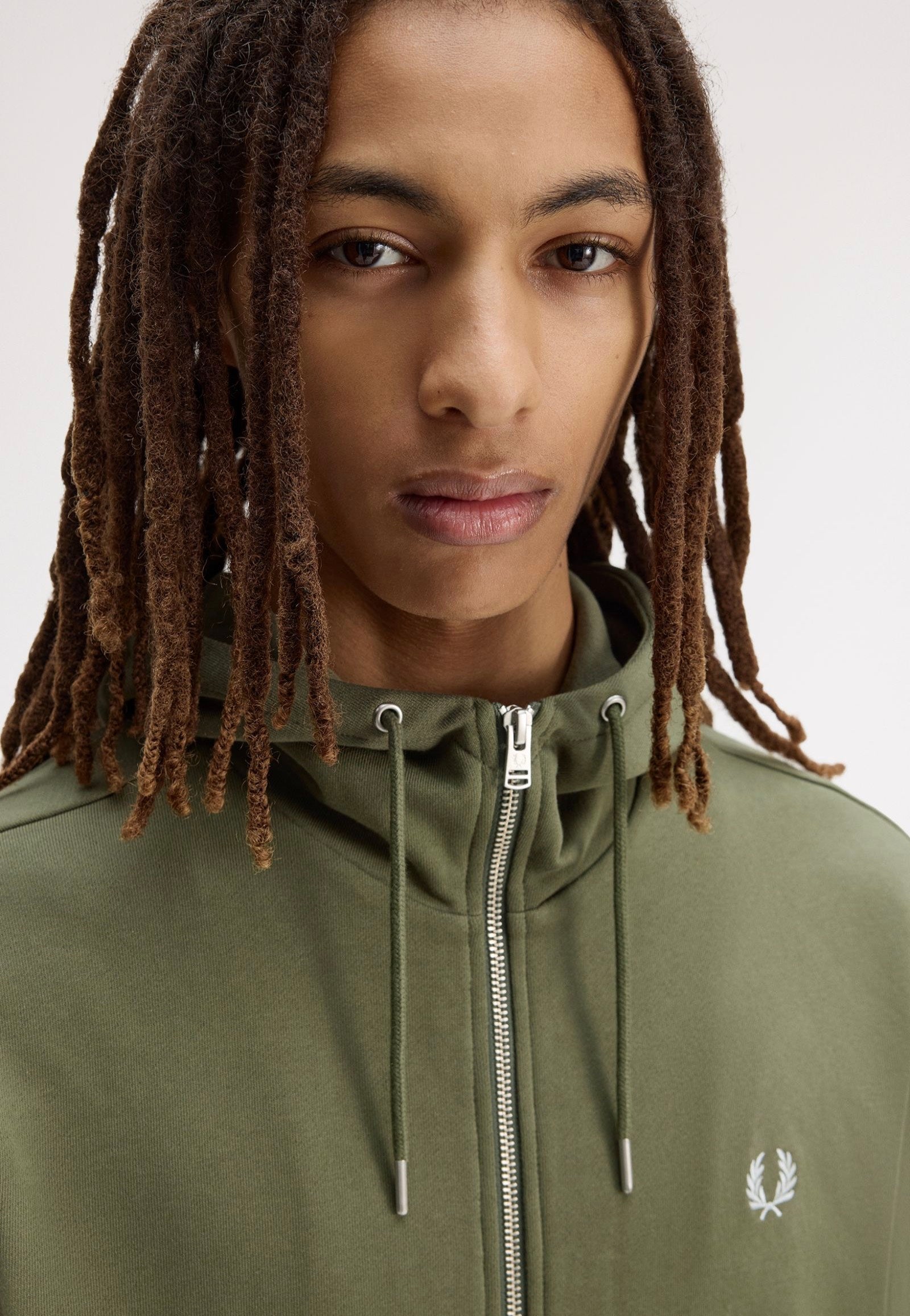 Fred Perry - Hooded Zip-Through Laurel Wreath Green/Ecru/Dusky Blue -
