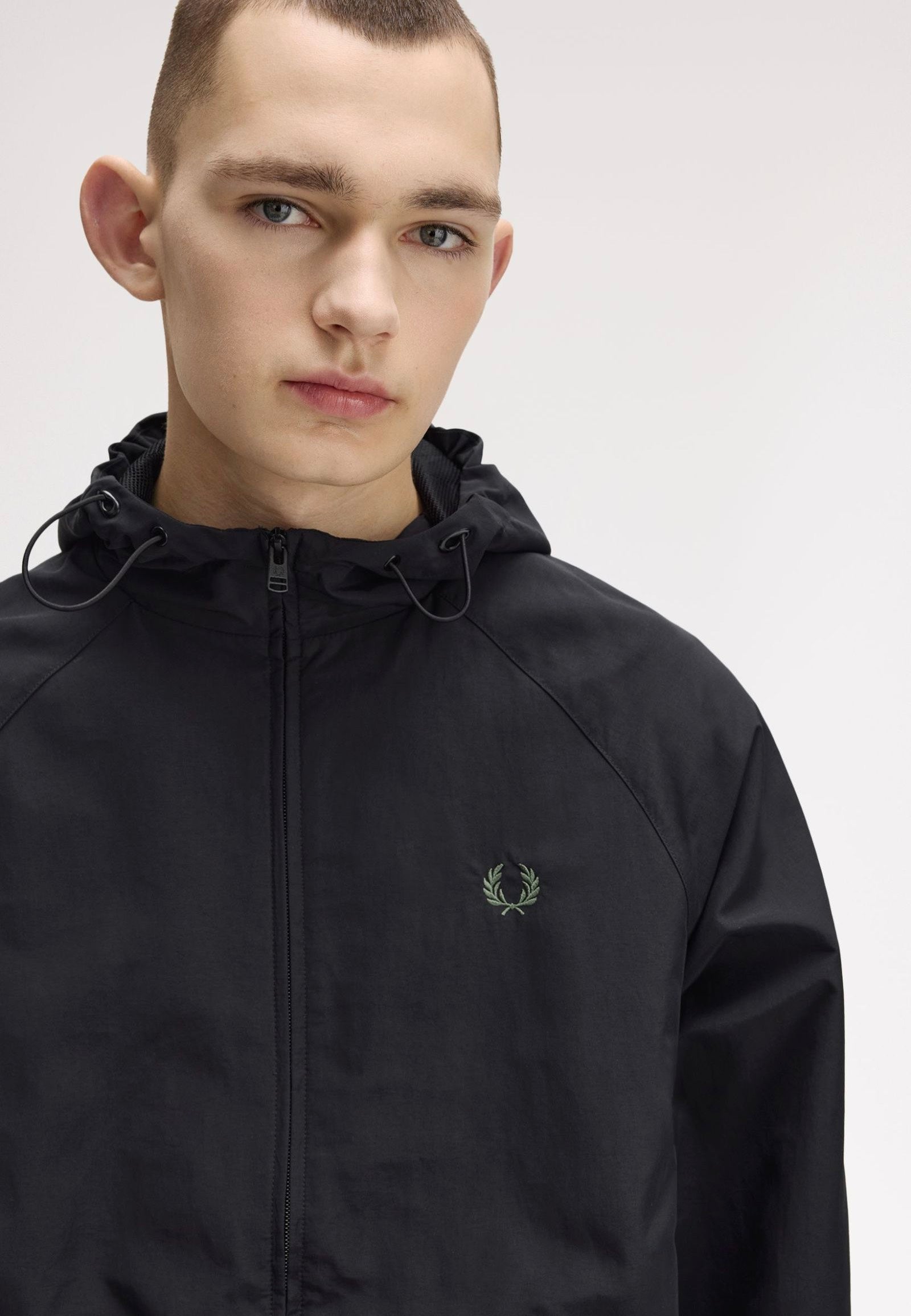Fred Perry - Hooded Shell Black - Jacket | Men-Image
