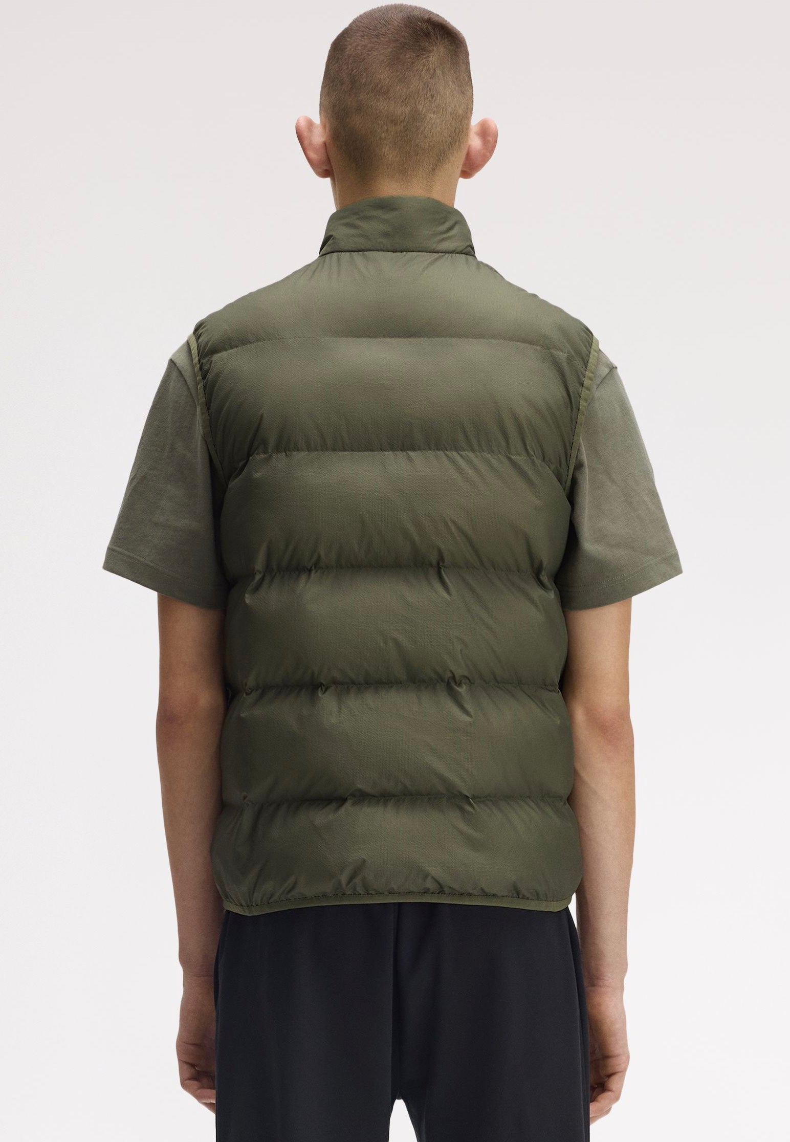 Fred Perry - Insulated Laurel Wreath Green - Vest | Men-Image