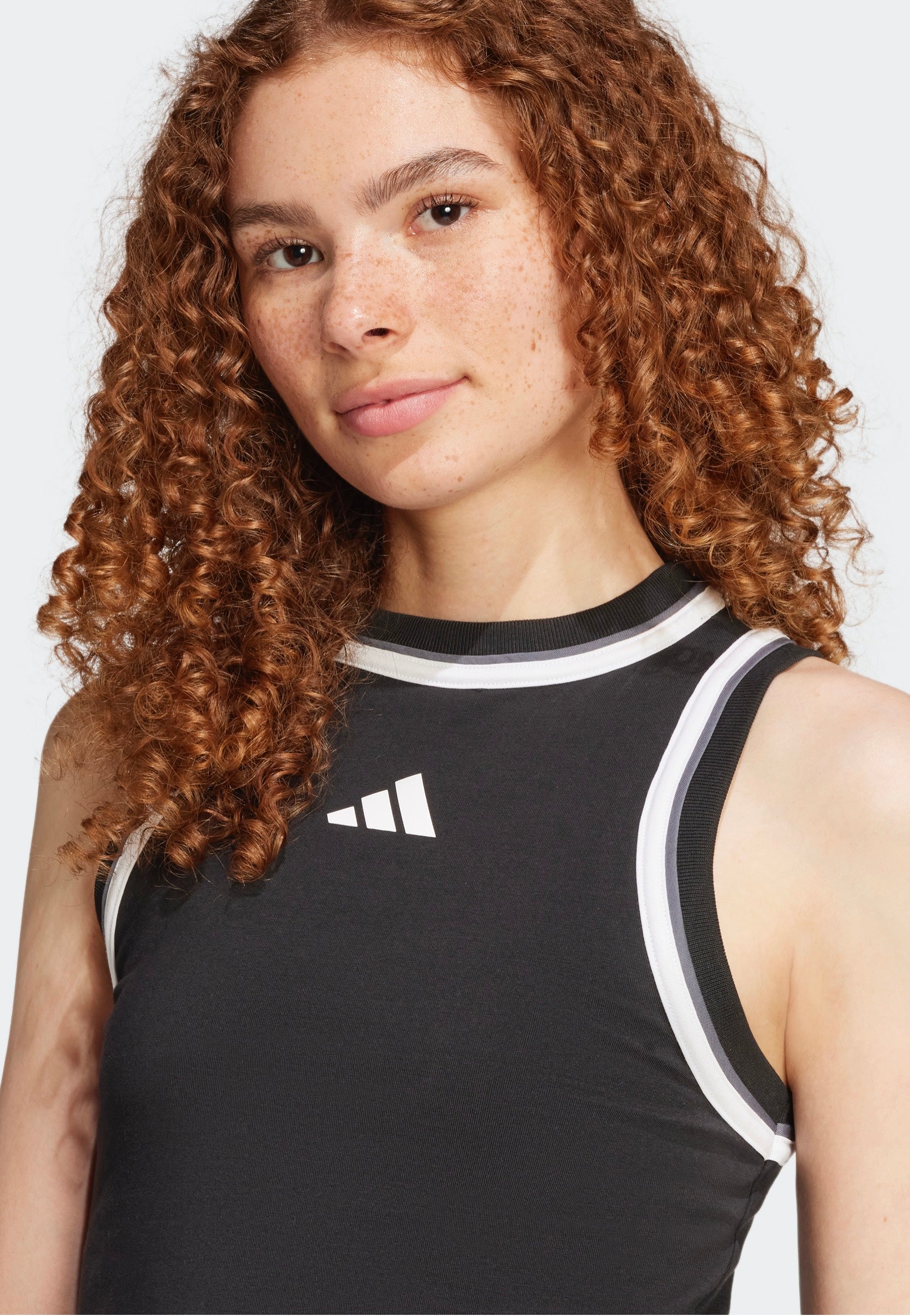 Adidas - W CB Cro Black - Tank | Women-Image