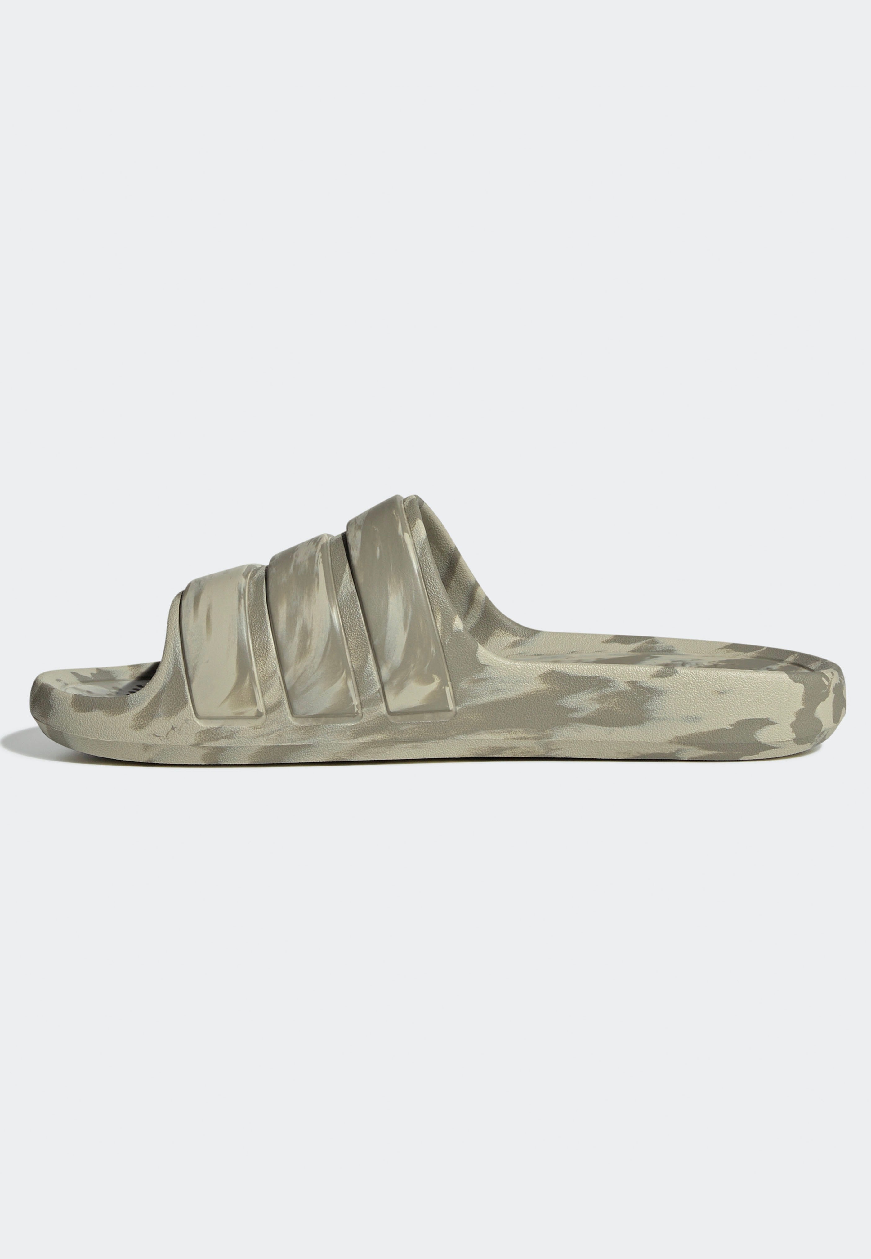 Adidas - Adilette Flow Putbei/Putgre/Putgre - Slides | Neutral-Image