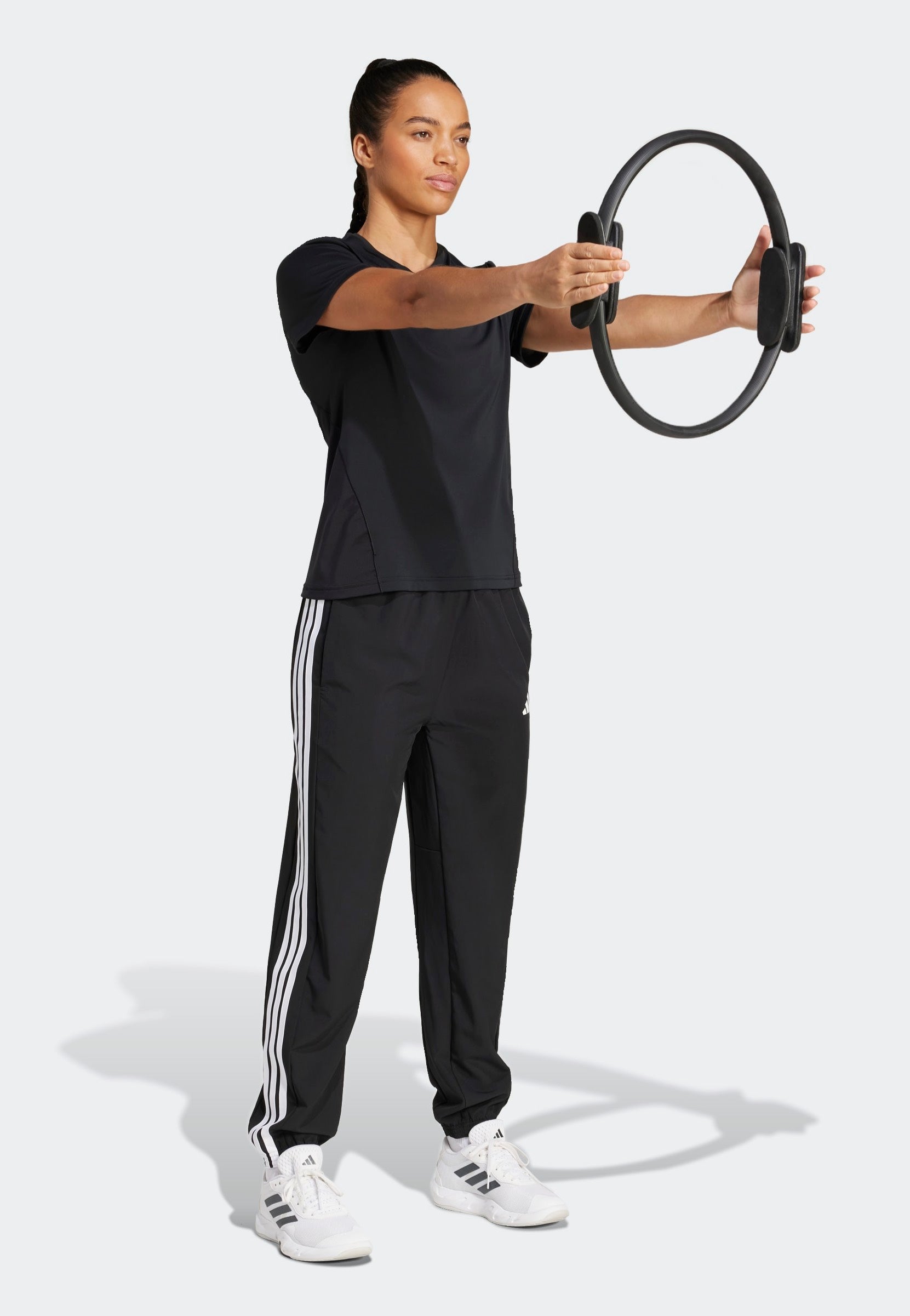 Adidas - Workout Essentials 3-Stripes Woven Black/White - Sweat Pants | Women-Image