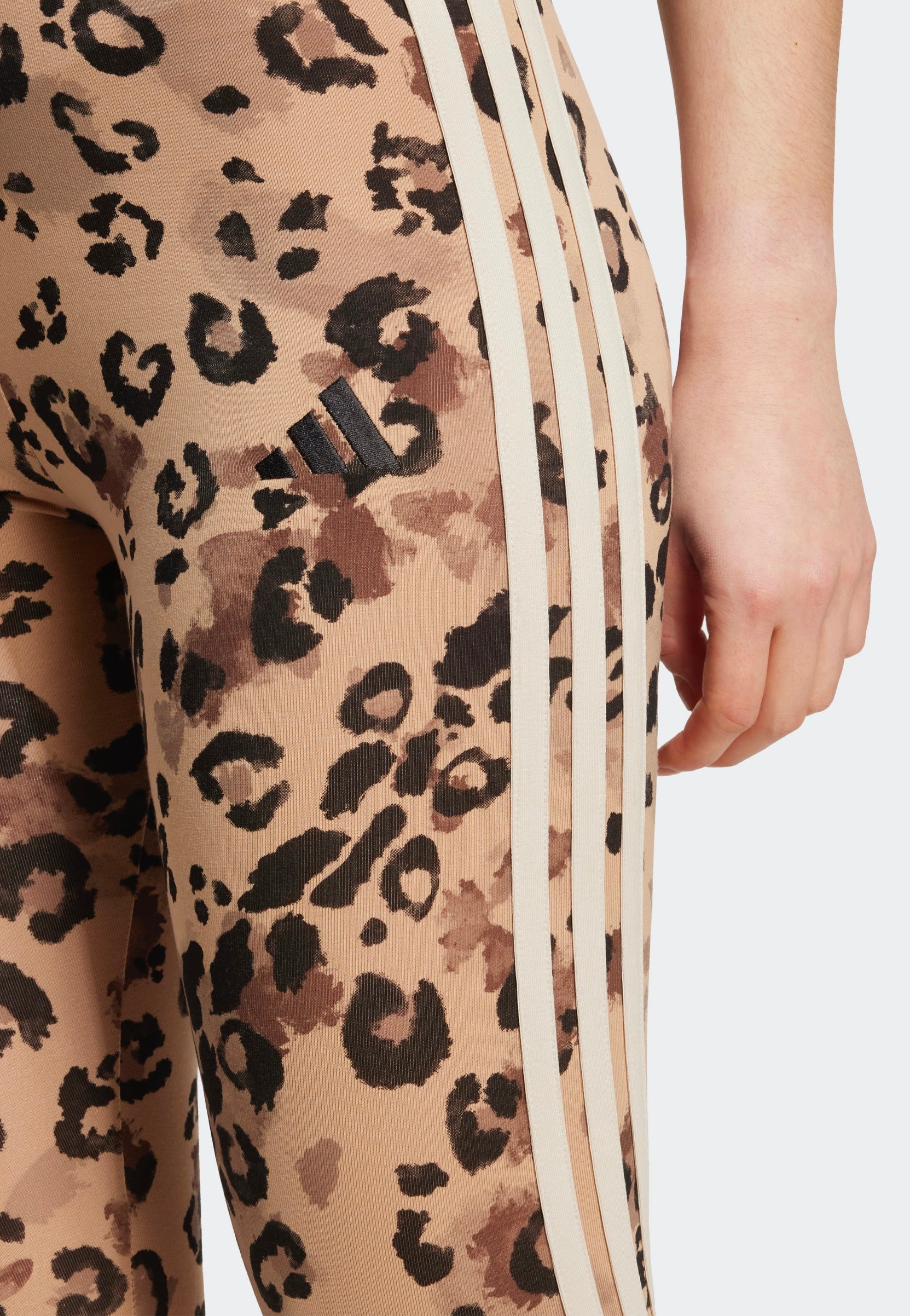 Adidas - Animal Print 3-Stripes High Rise Multco/Warsan - Leggings | Women-Image