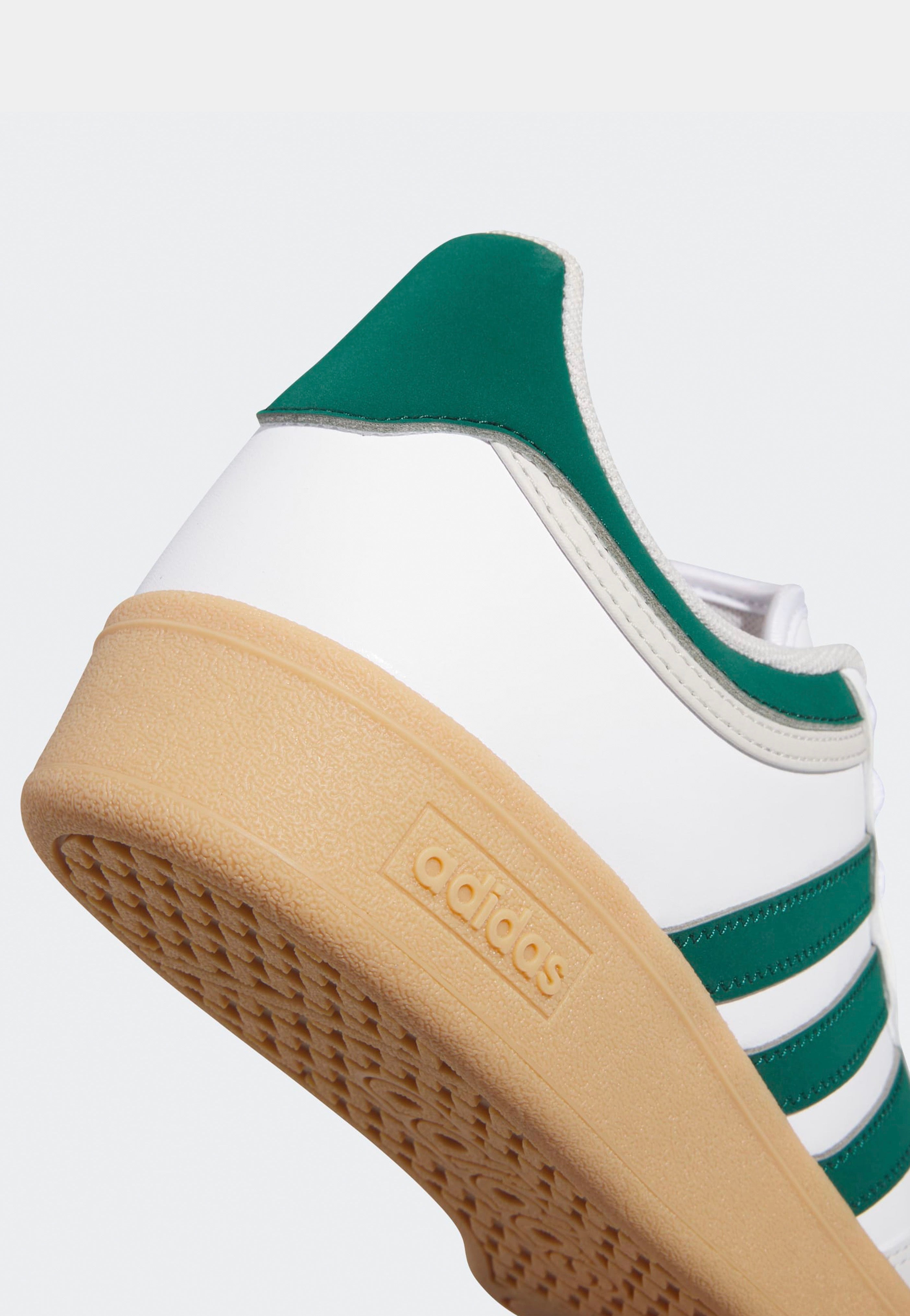 Adidas - Hoops 4.0 Ftwwht/Cgreen/Gum3 - Shoes | Men-Image