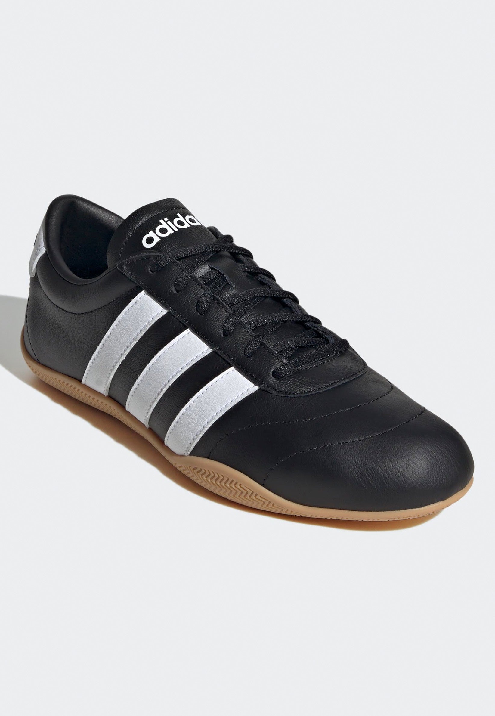 Adidas - Grand Court Lo Cblack/Ftwwht/Gum3 - Girl Shoes | Women-Image