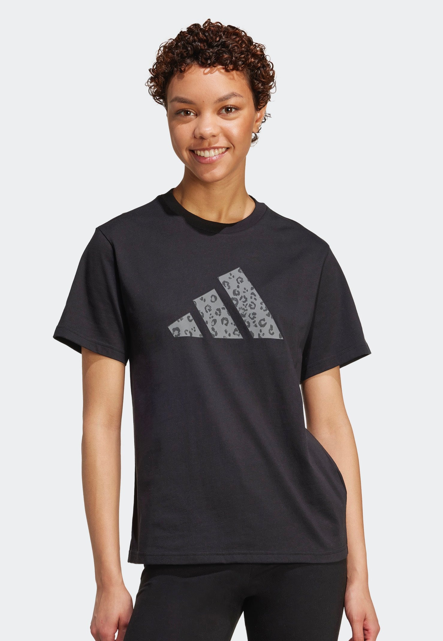 Adidas - Animal Graphic Black - T-Shirt | Women-Image
