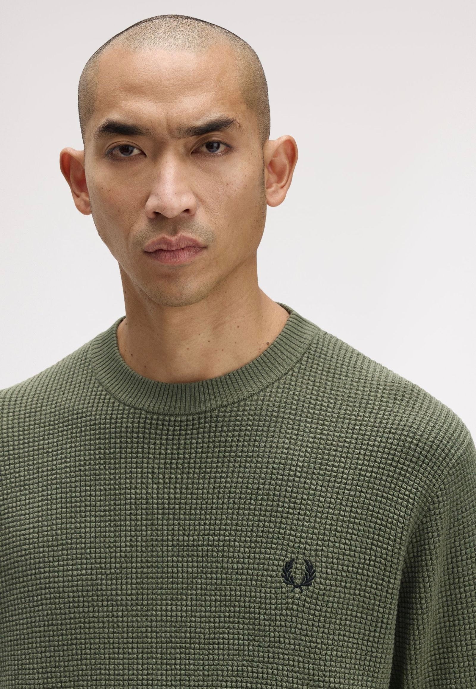 Fred Perry - Waffle Stitch Laurel Wreath Green - Pullover | Men-Image