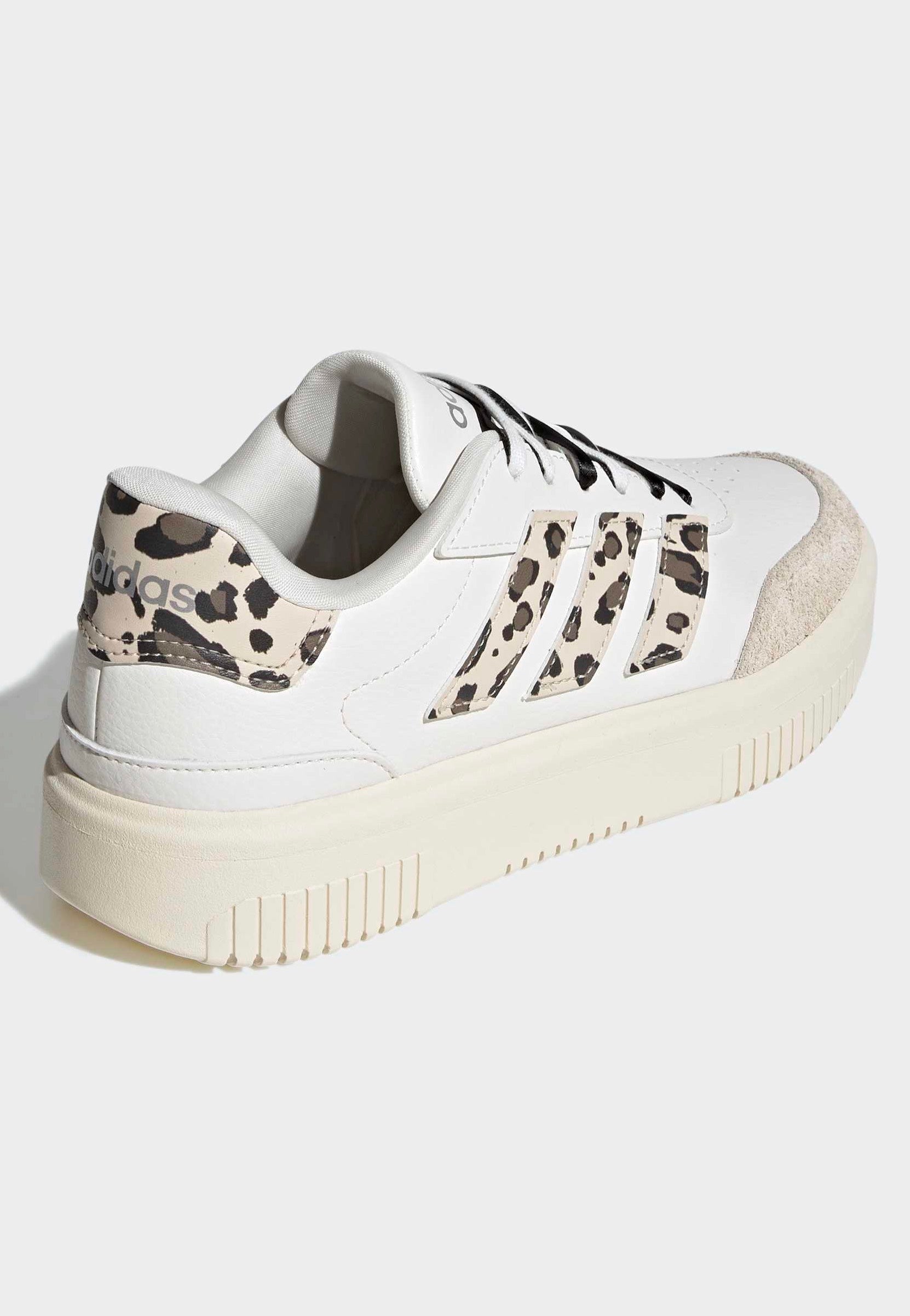 Adidas Courtblock Bold Core White/Crystal Linen/Core Black Dámské boty | Women-Image