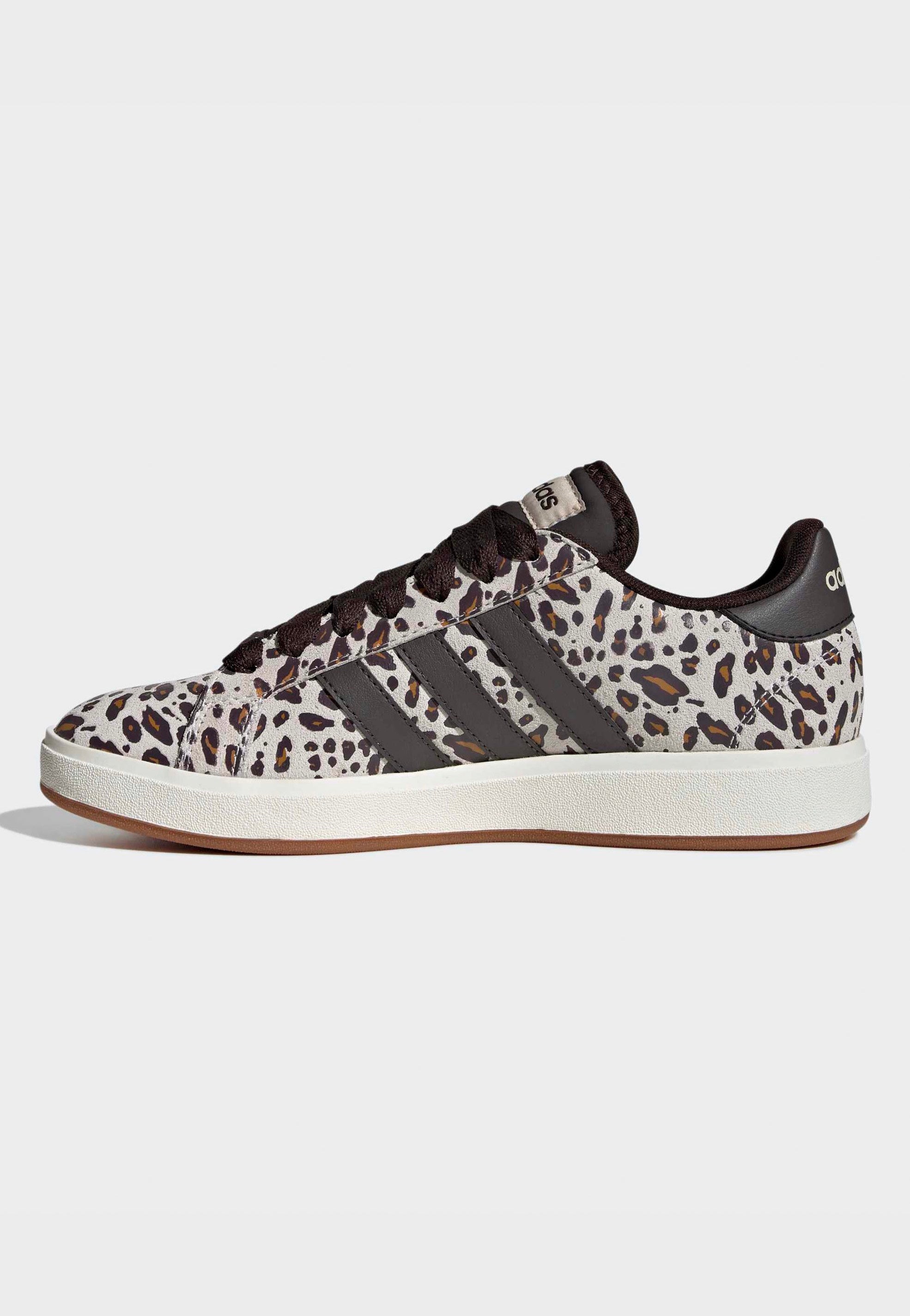 Adidas - Grand Court Base 00 Crli/Auco/Cwhite - Girl Shoes | Women-Image