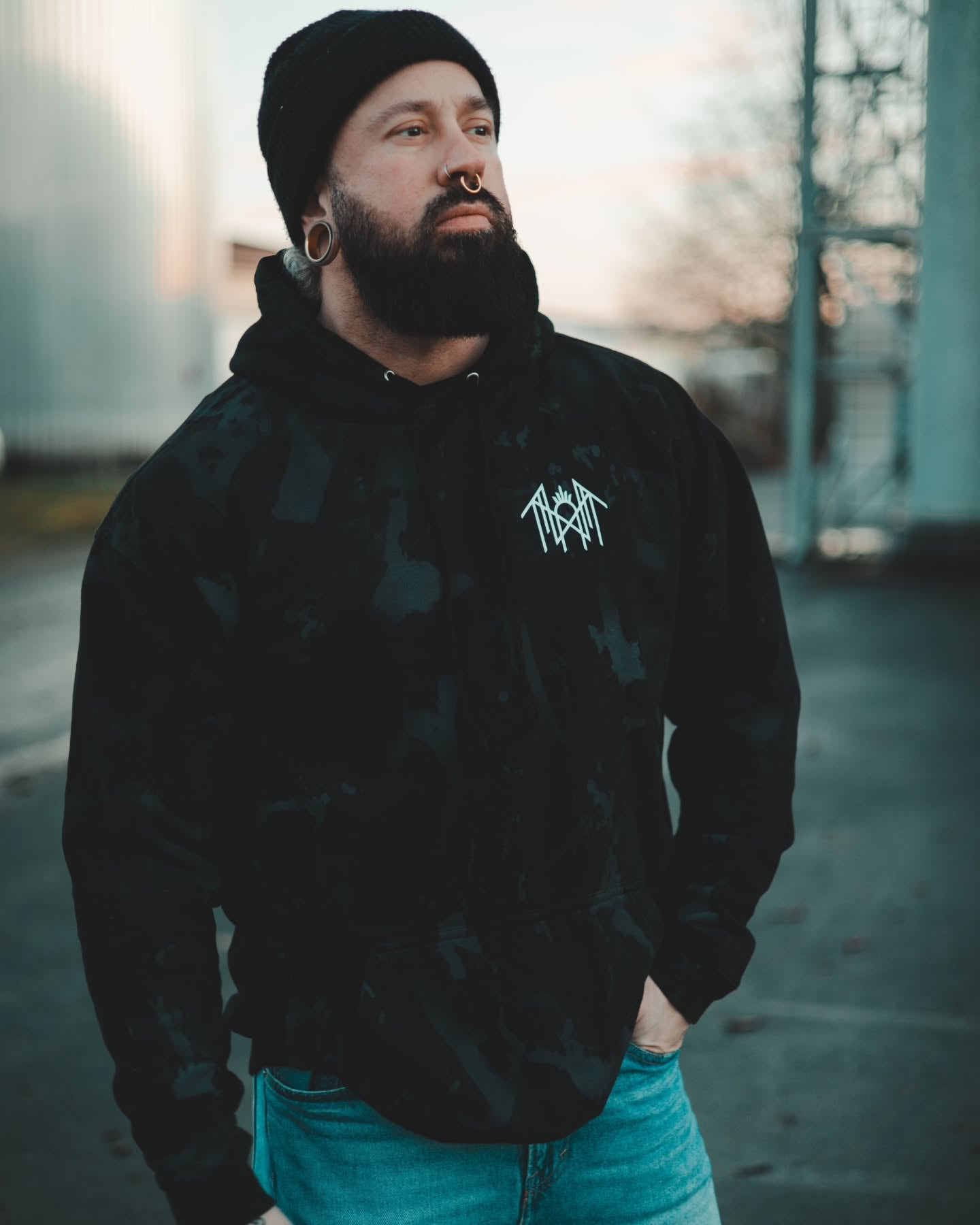 kindafat.kindafit Merch Look