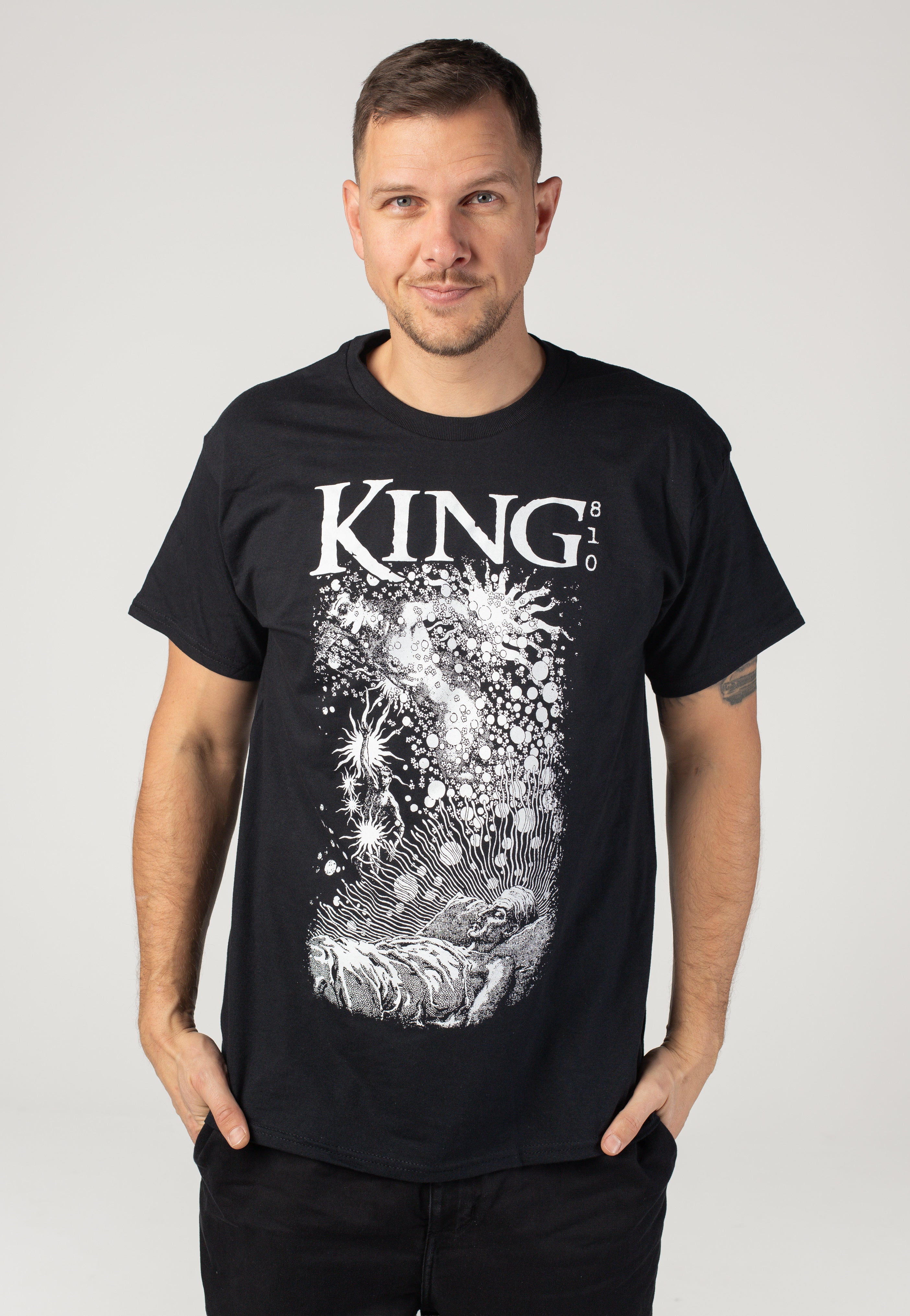 King 810 - Headshot - T-Shirt | Neutral-Image