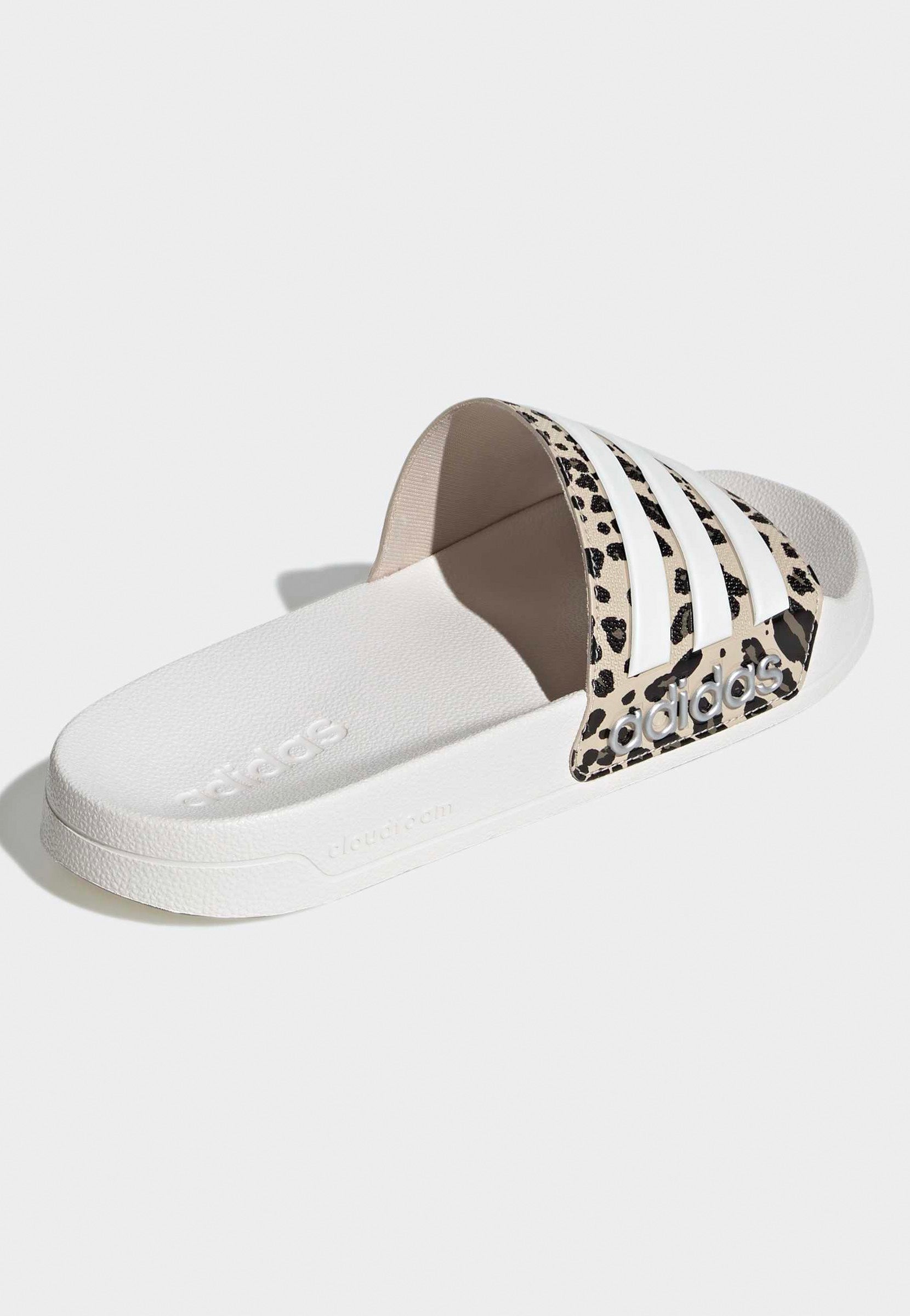 Adidas - Adilette Shower Crystal Linen/Core White/Khaki Six - Slides | Women-Image