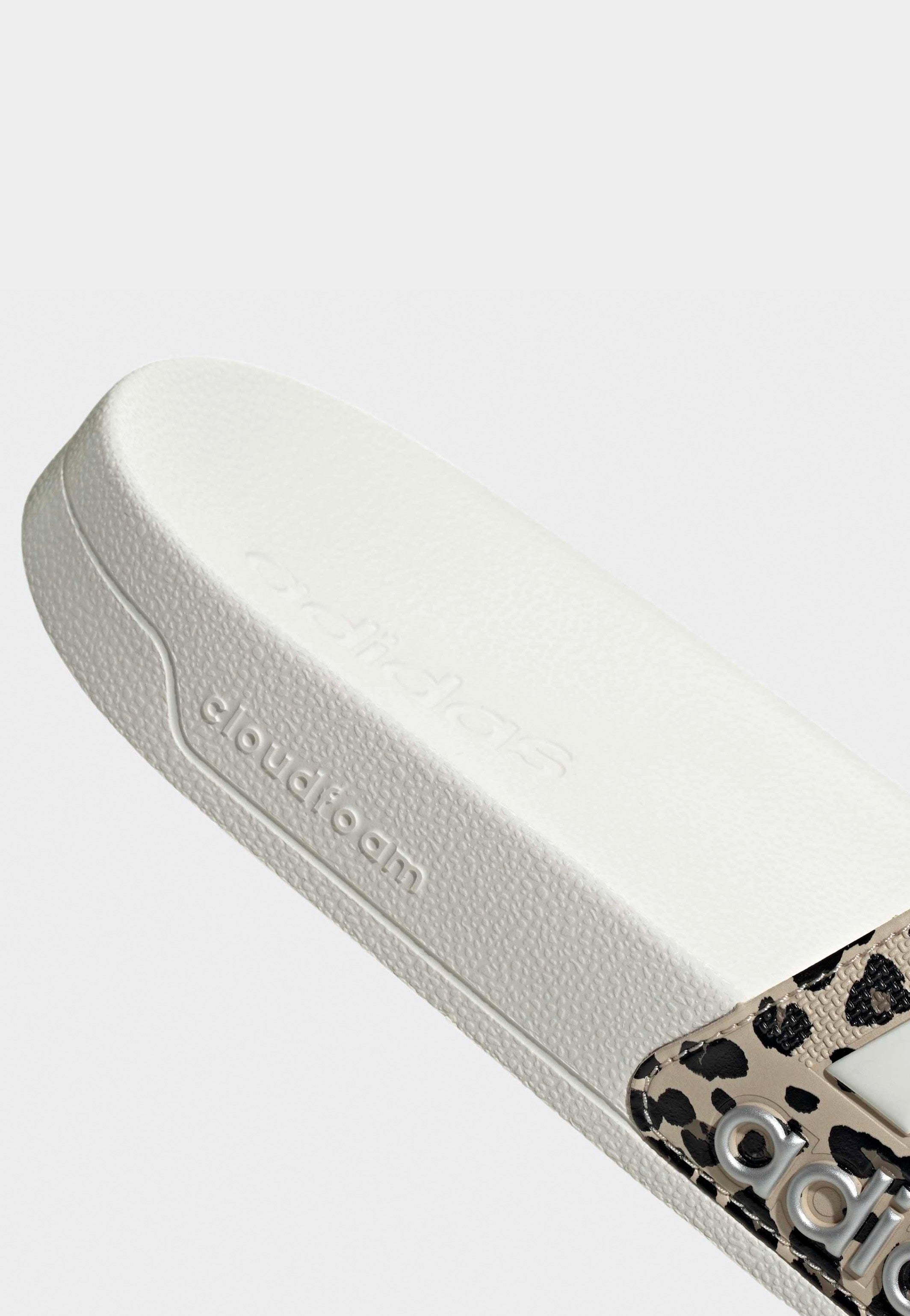 Adidas - Adilette Shower Crystal Linen/Core White/Khaki Six - Slides | Women-Image