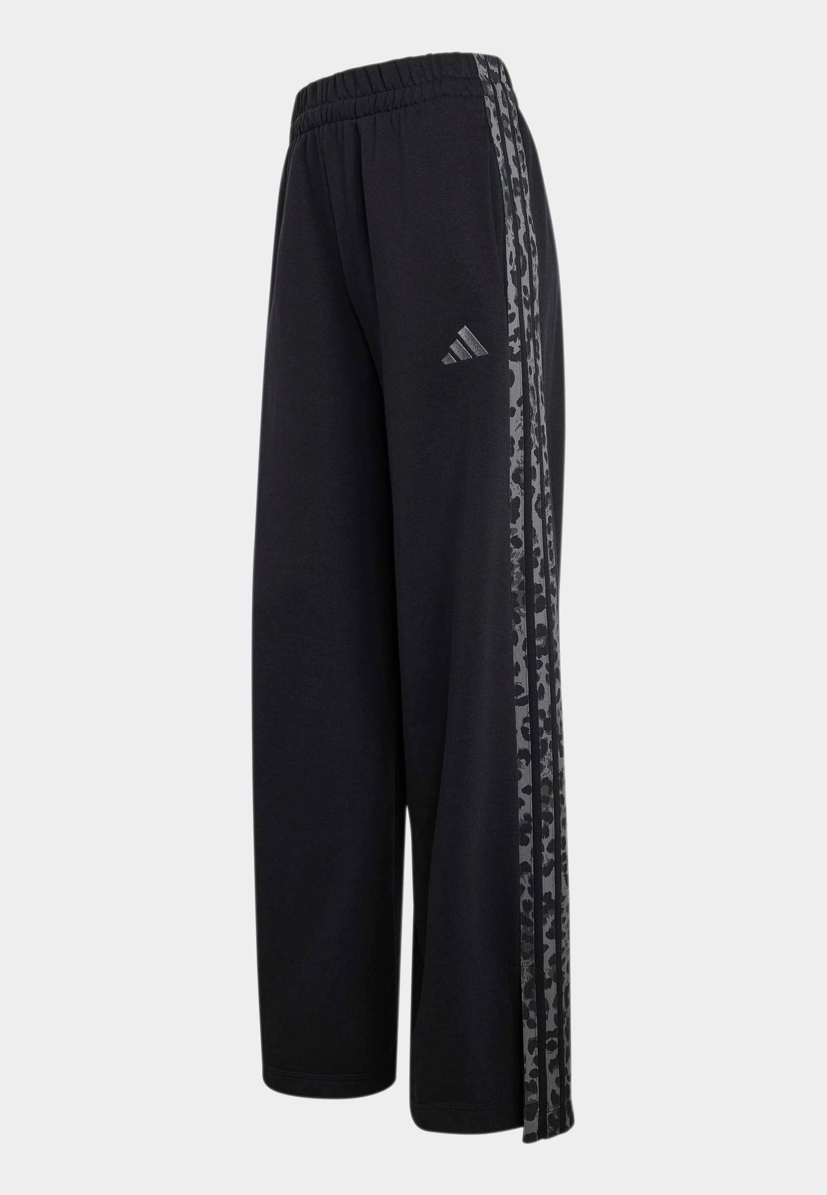 Adidas - Seasonal Essentials Animal Print 3-Stripes Black/Multicolor/Grey Four - Sweat Pants | Women-Image