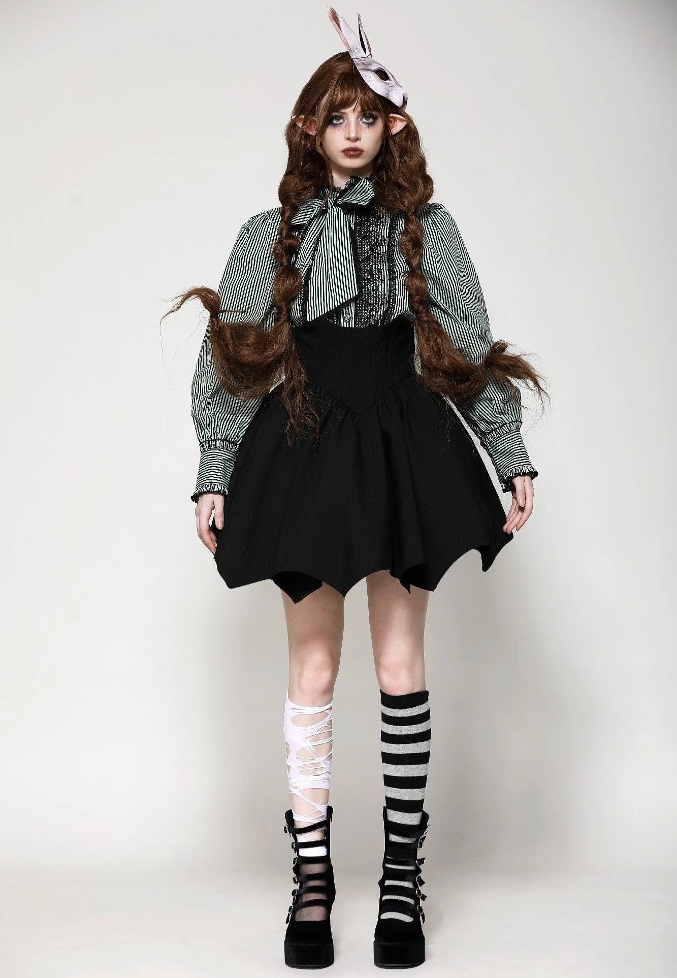 Dark In Love - Black Minimalist Batwing High-Waisted A-Line - Skirt | Women-Image