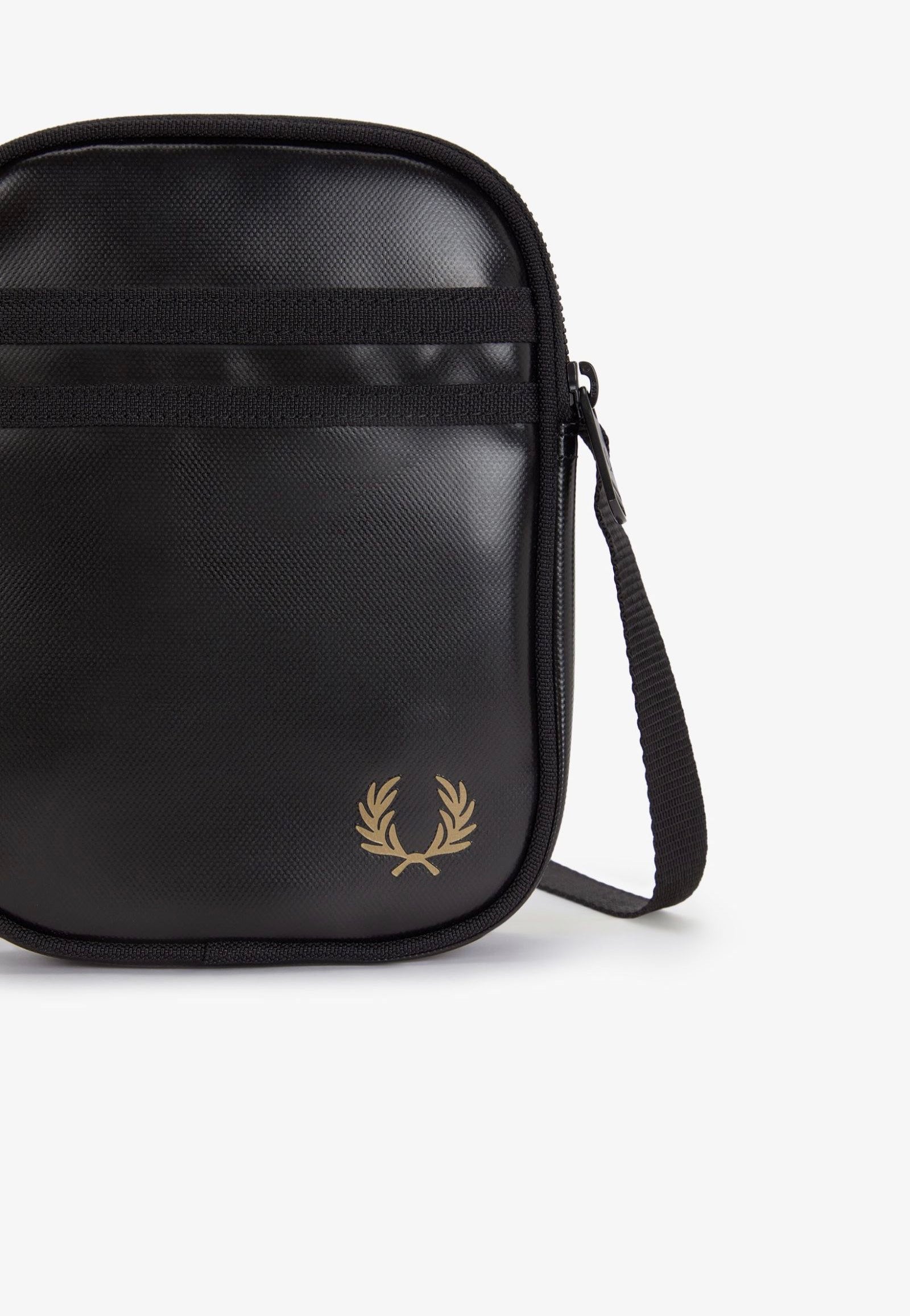 Fred Perry - Tonal Classic Small Side Black/Gold - Crossbody Bag | Neutral-Image