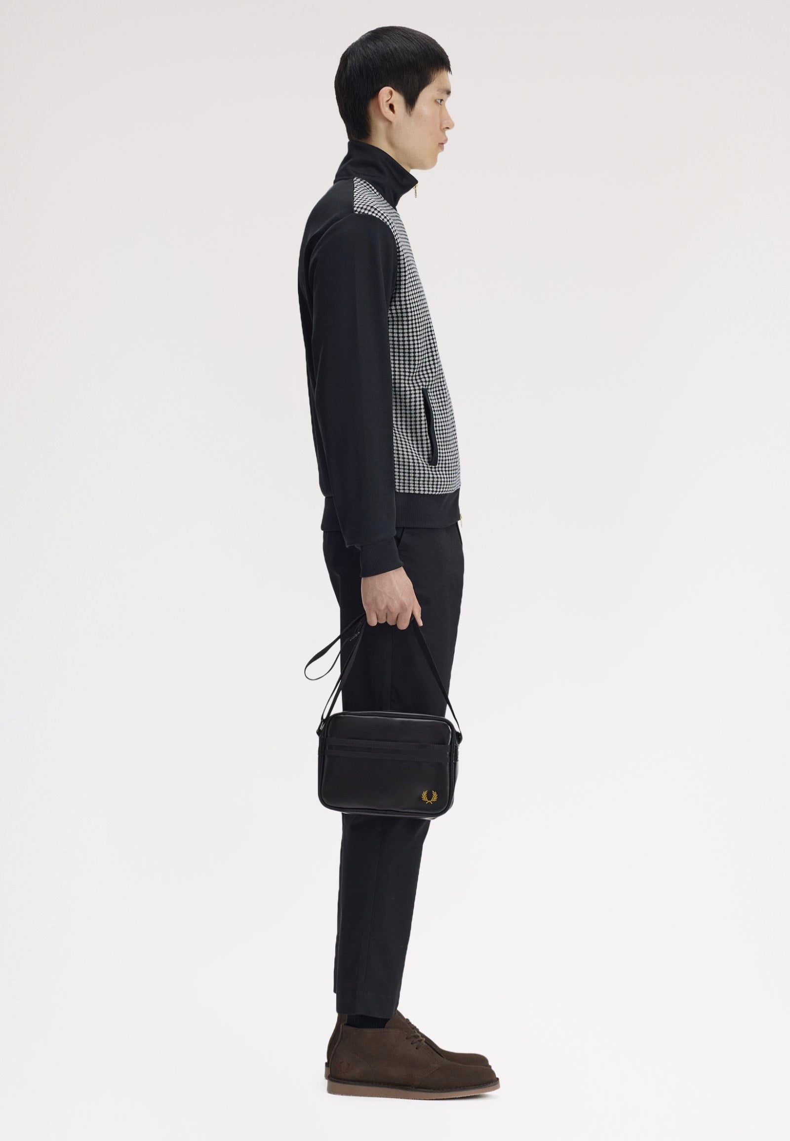Fred Perry - Tonal Classic Mini Black/Gold - Shoulder Bag | Neutral-Image