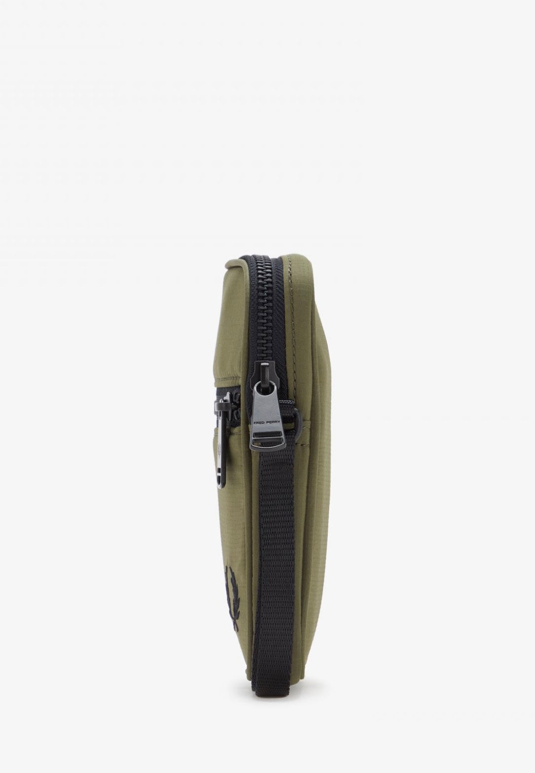 Fred Perry - Ripstop Side Uniform Green - Bag | Neutral-Image