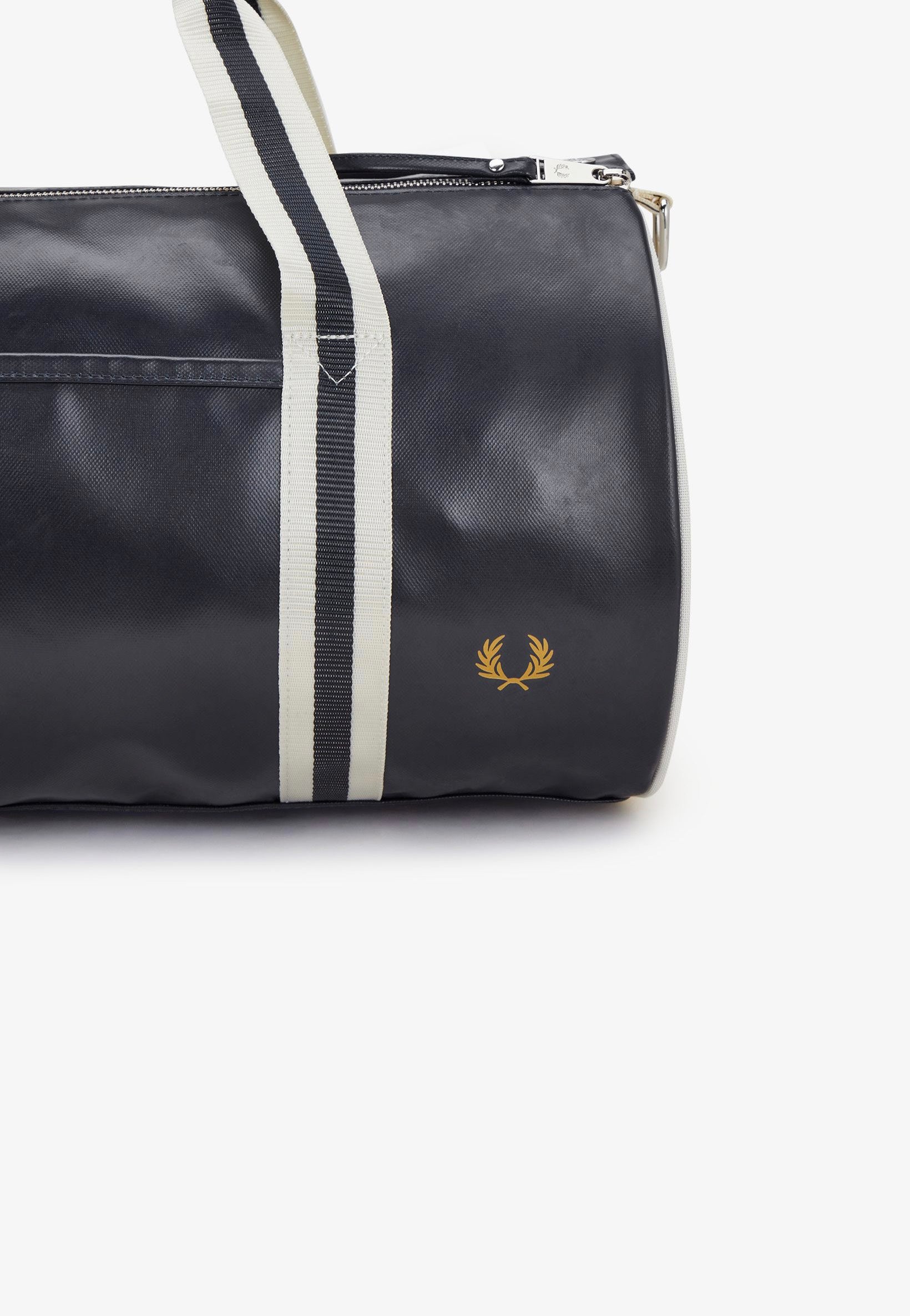 Fred Perry - Classic Barrel Navy/Ecru - Dufflebag | Neutral-Image