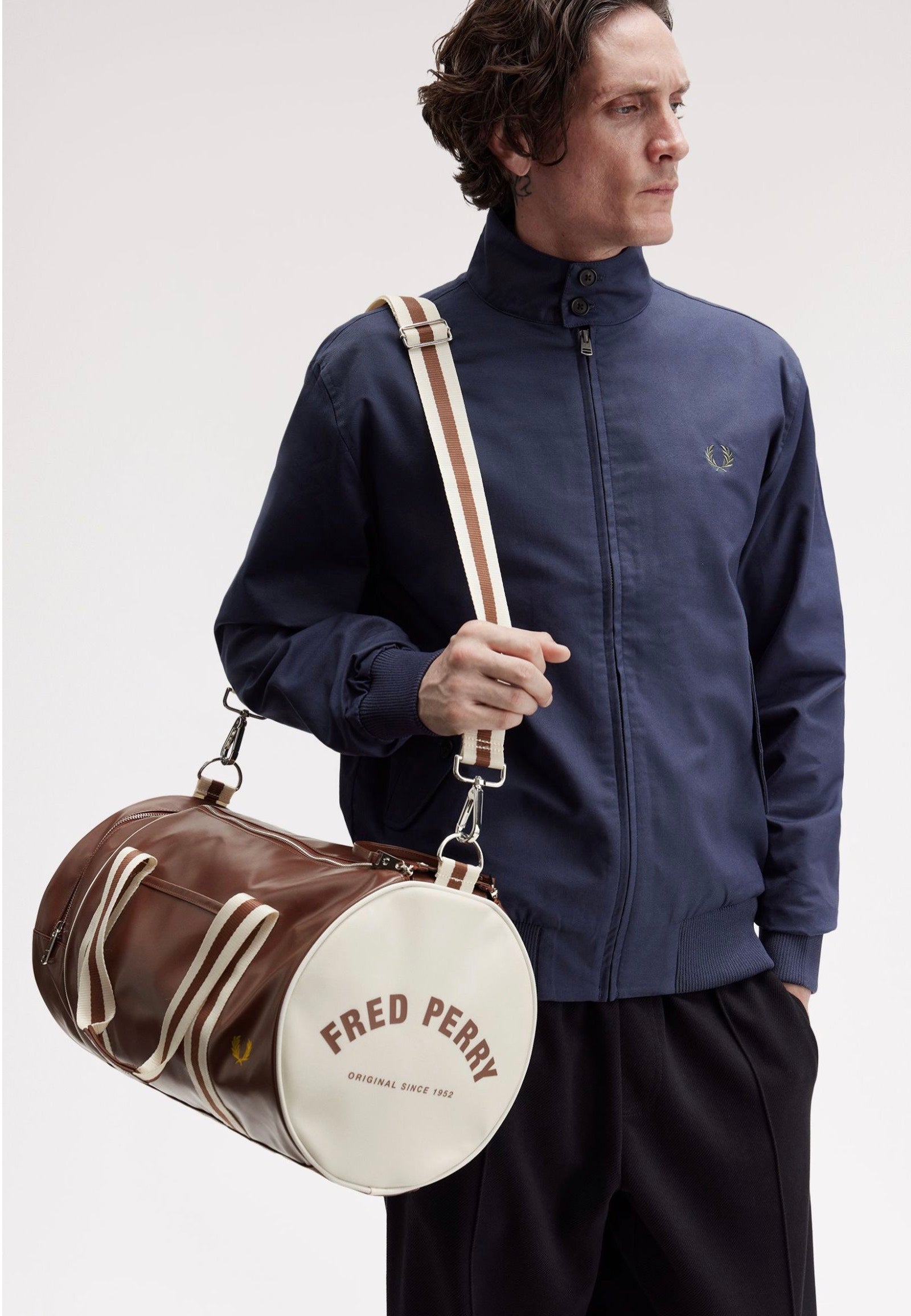 Fred Perry - Classic Barrel Tan/Ecru - Dufflebag | Neutral-Image