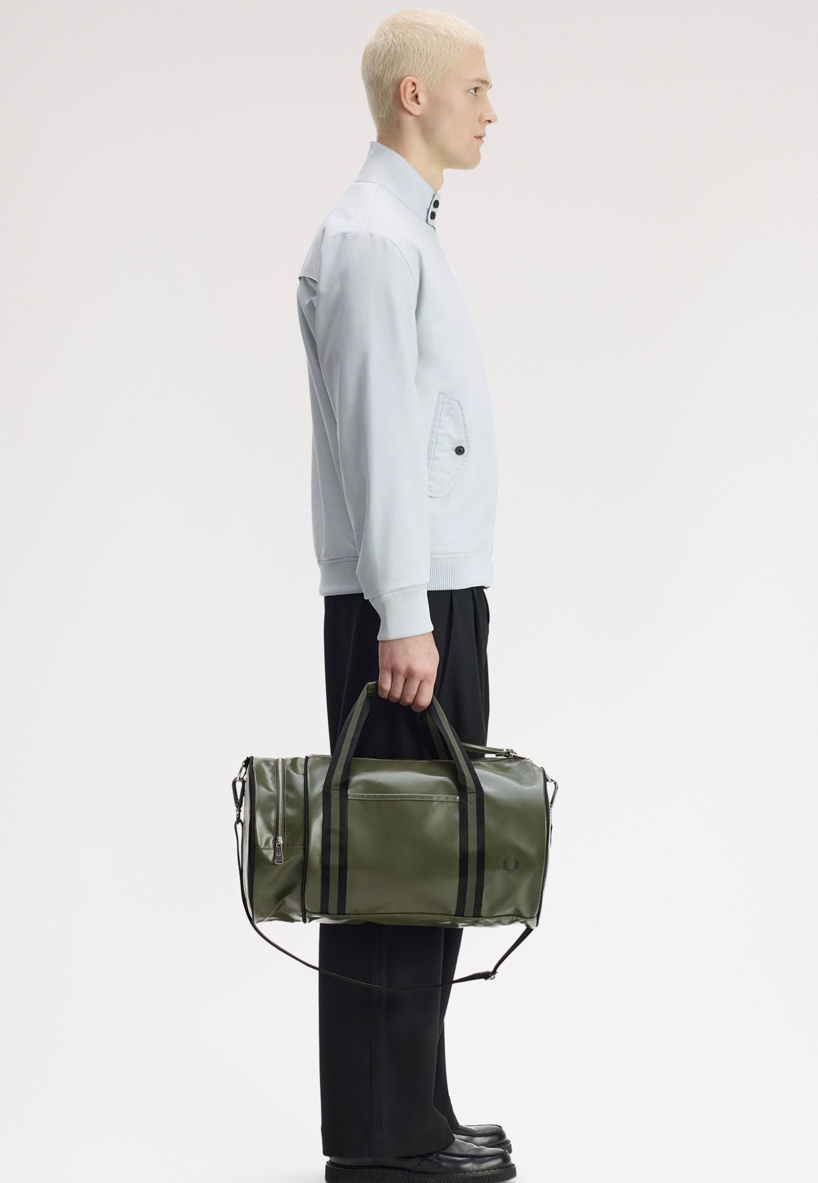 Fred Perry - Classic Barrel Laurel Wreath Green/Black - Dufflebag | Neutral-Image
