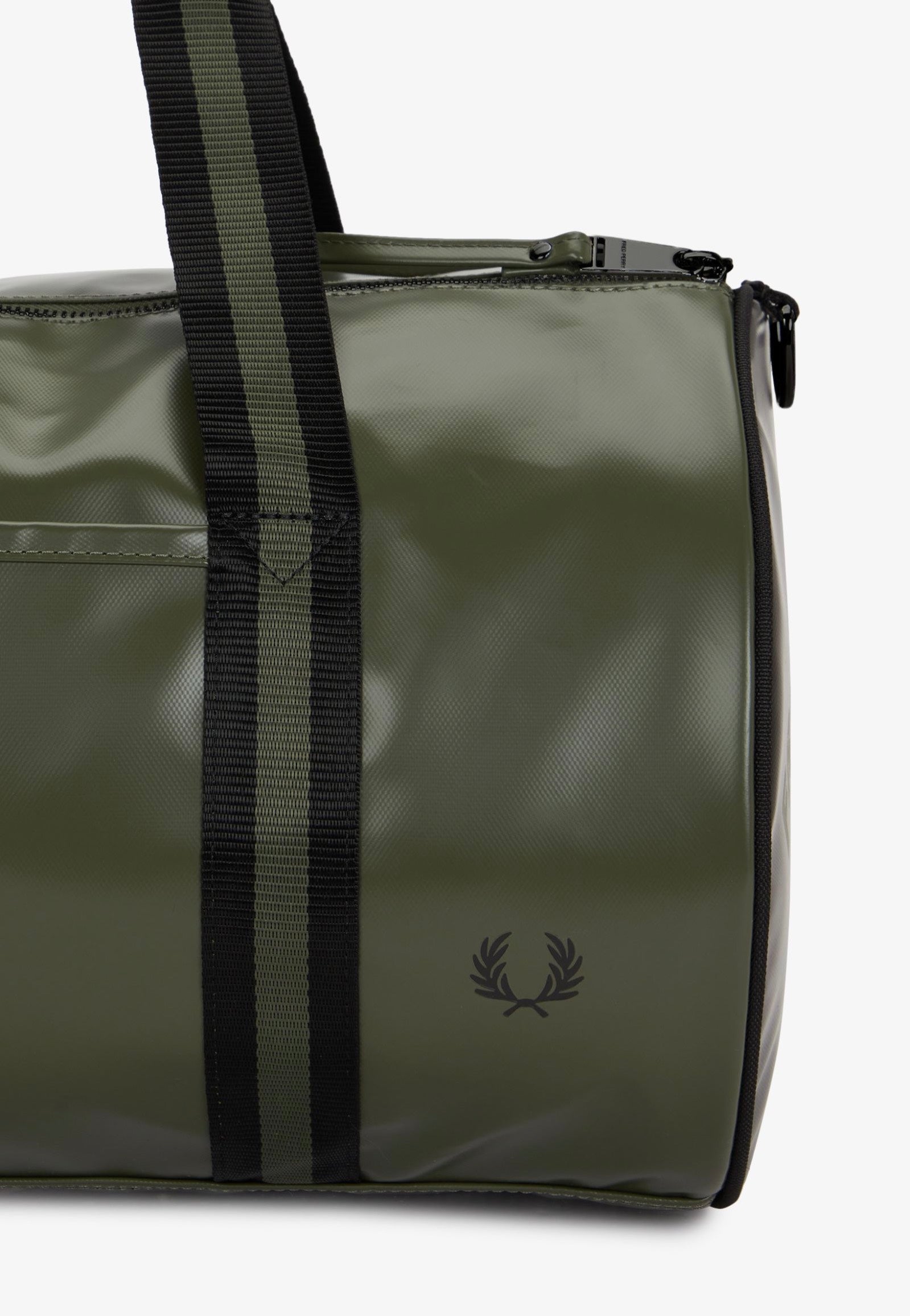 Fred Perry - Classic Barrel Laurel Wreath Green/Black - Dufflebag | Neutral-Image