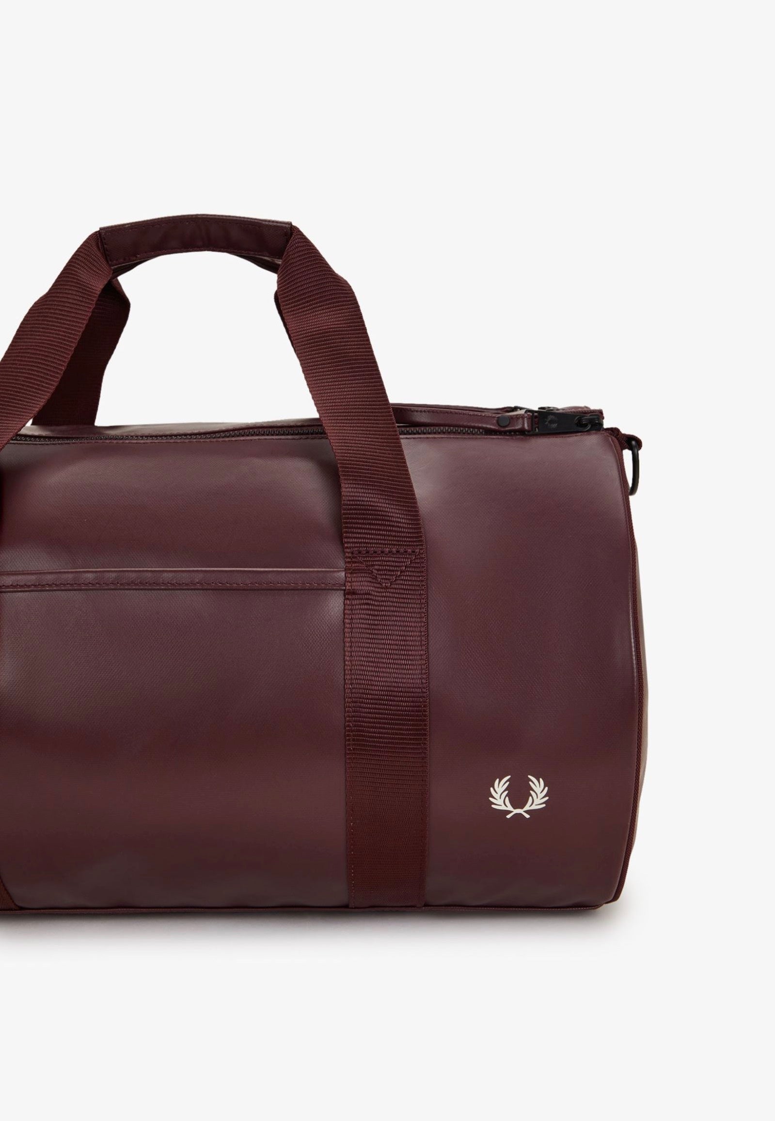 Fred Perry - Tonal Classic Barrel Oxblood - Dufflebag | Neutral-Image