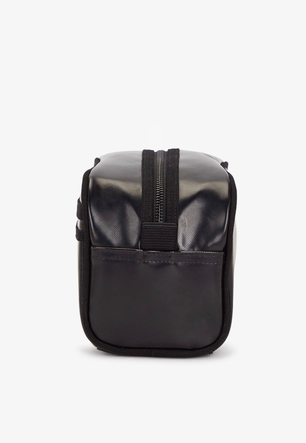 Fred Perry - Tonal Coated Black/Gold - Washbag | Neutral-Image